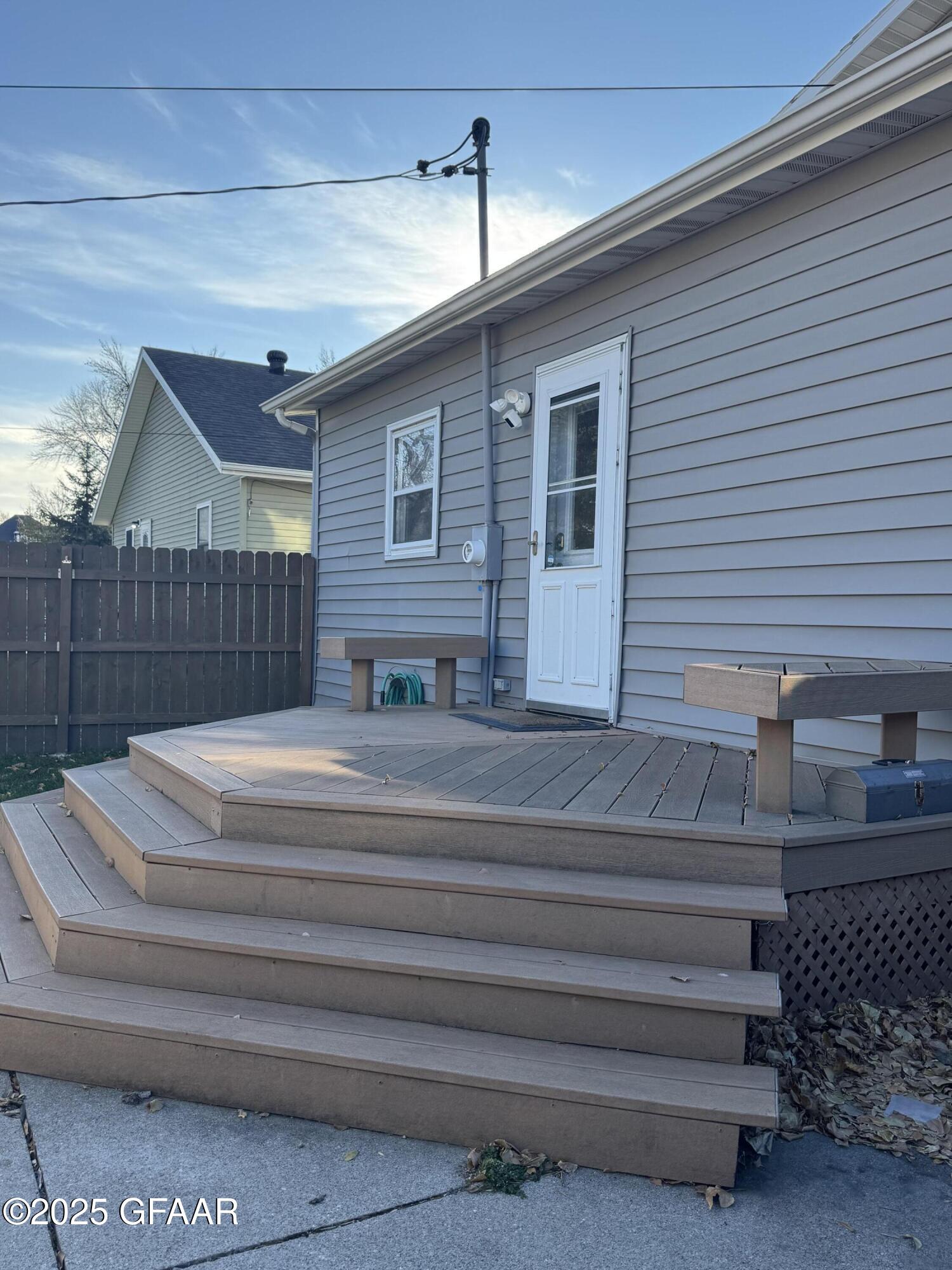 property viewer photo 33