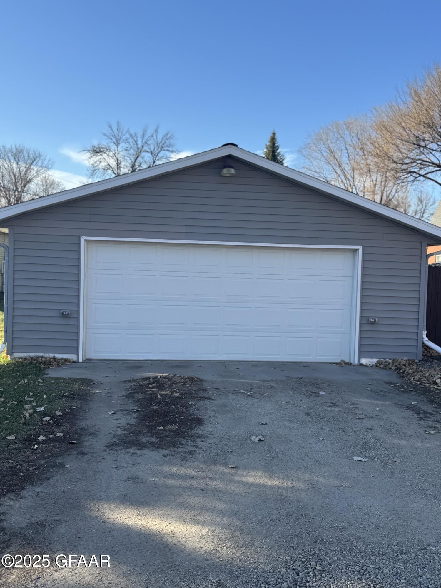 property viewer photo 37