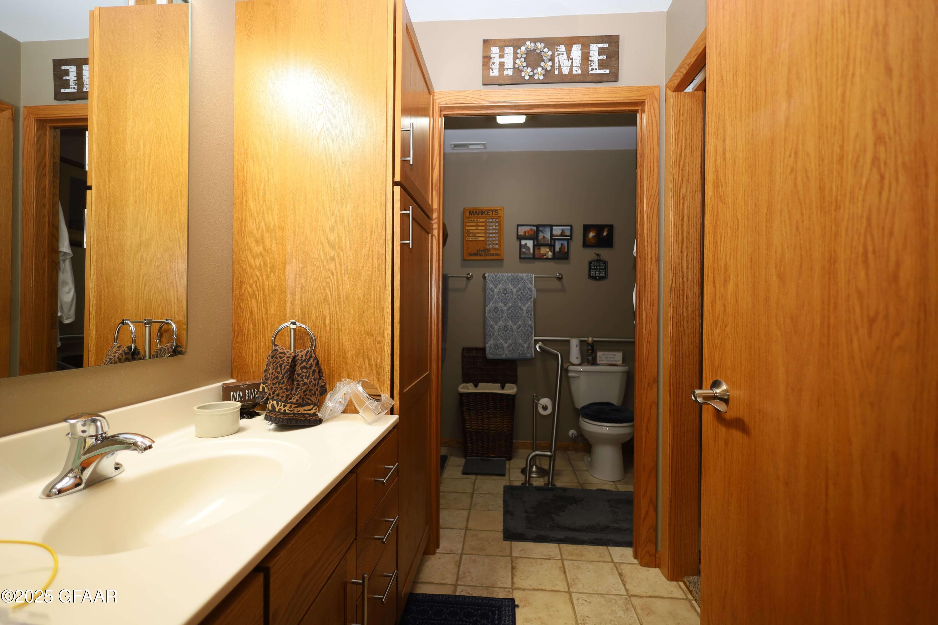 property viewer photo 8