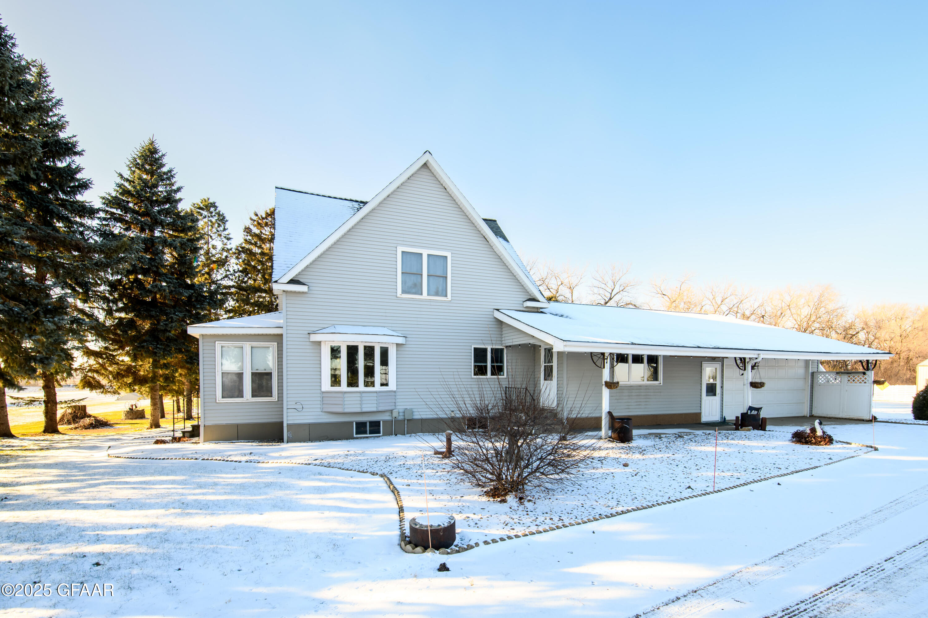 property viewer photo 1