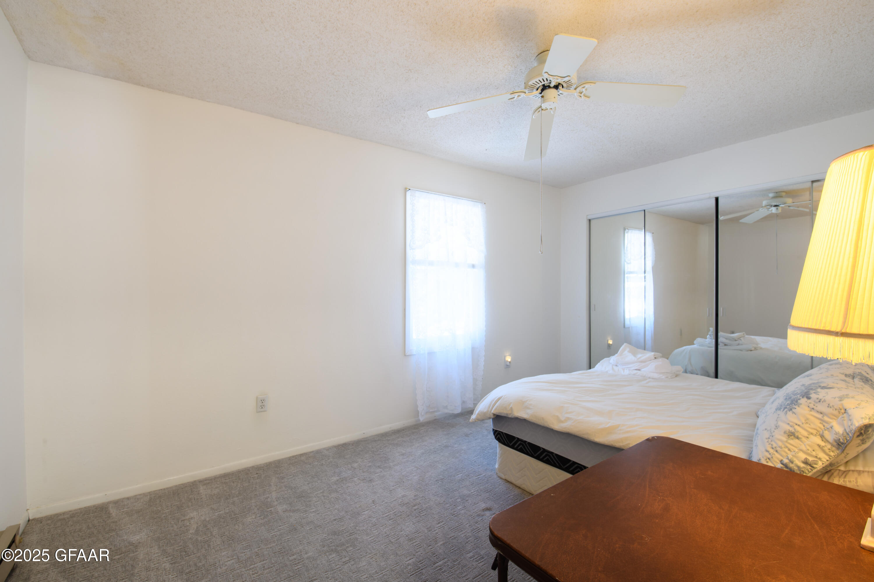 property viewer photo 27
