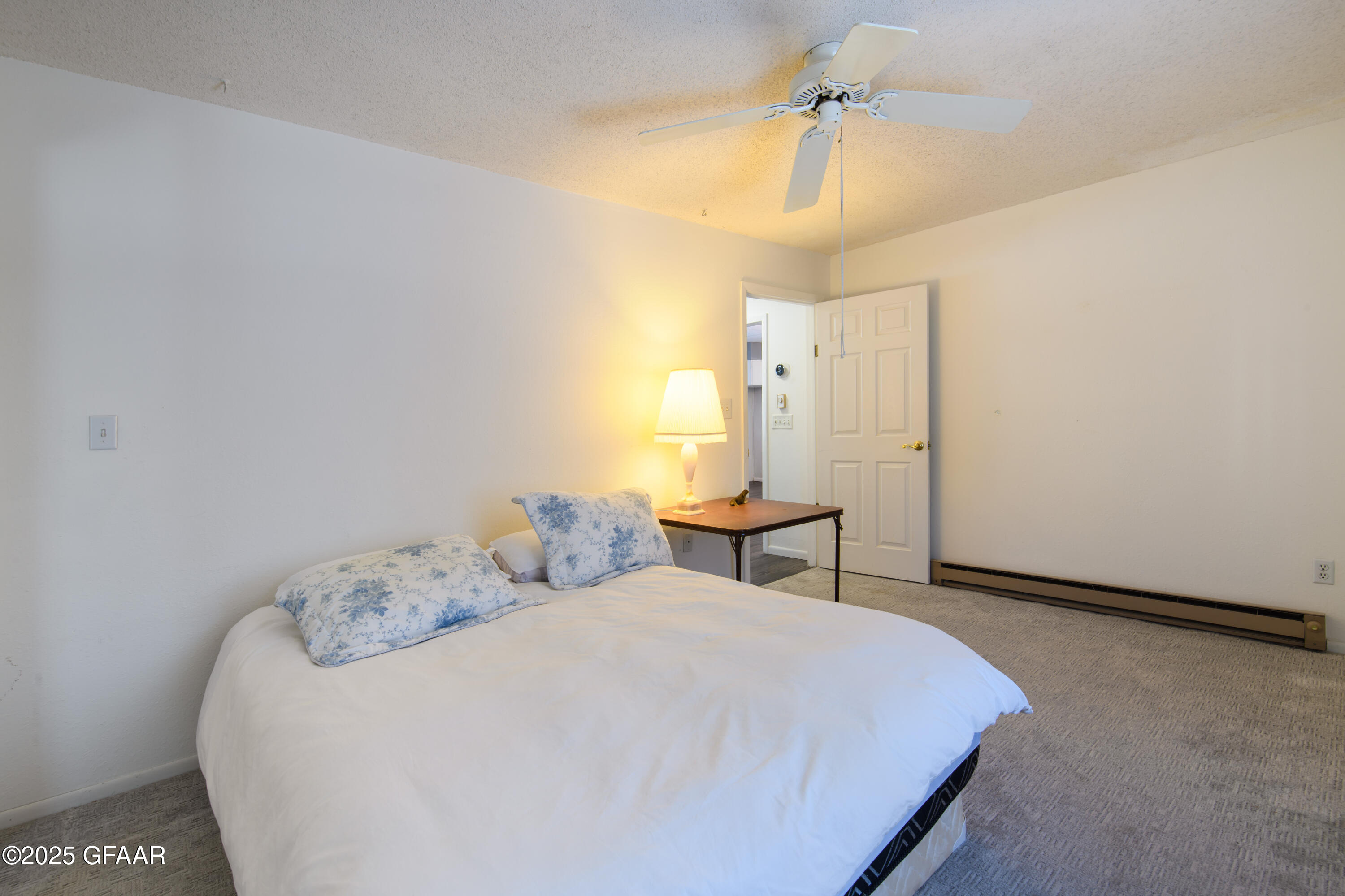property viewer photo 28