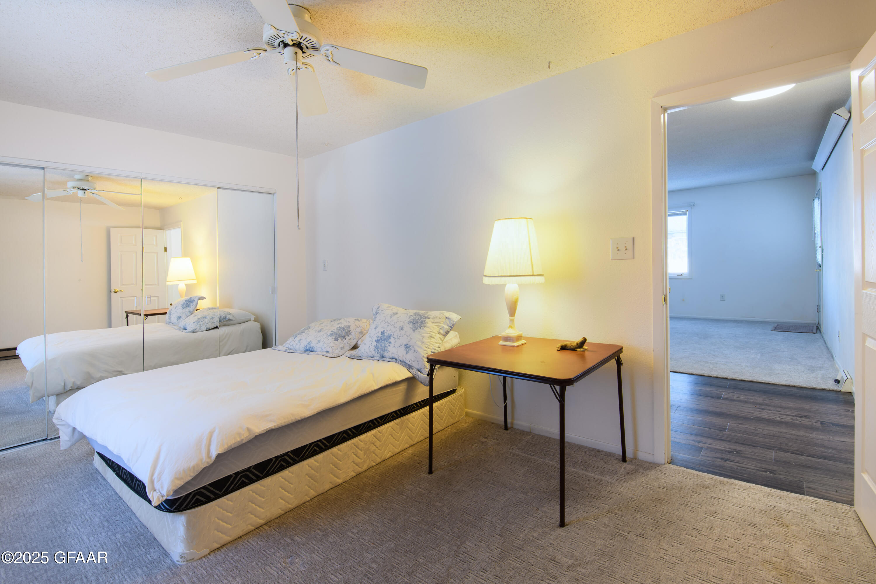 property viewer photo 29