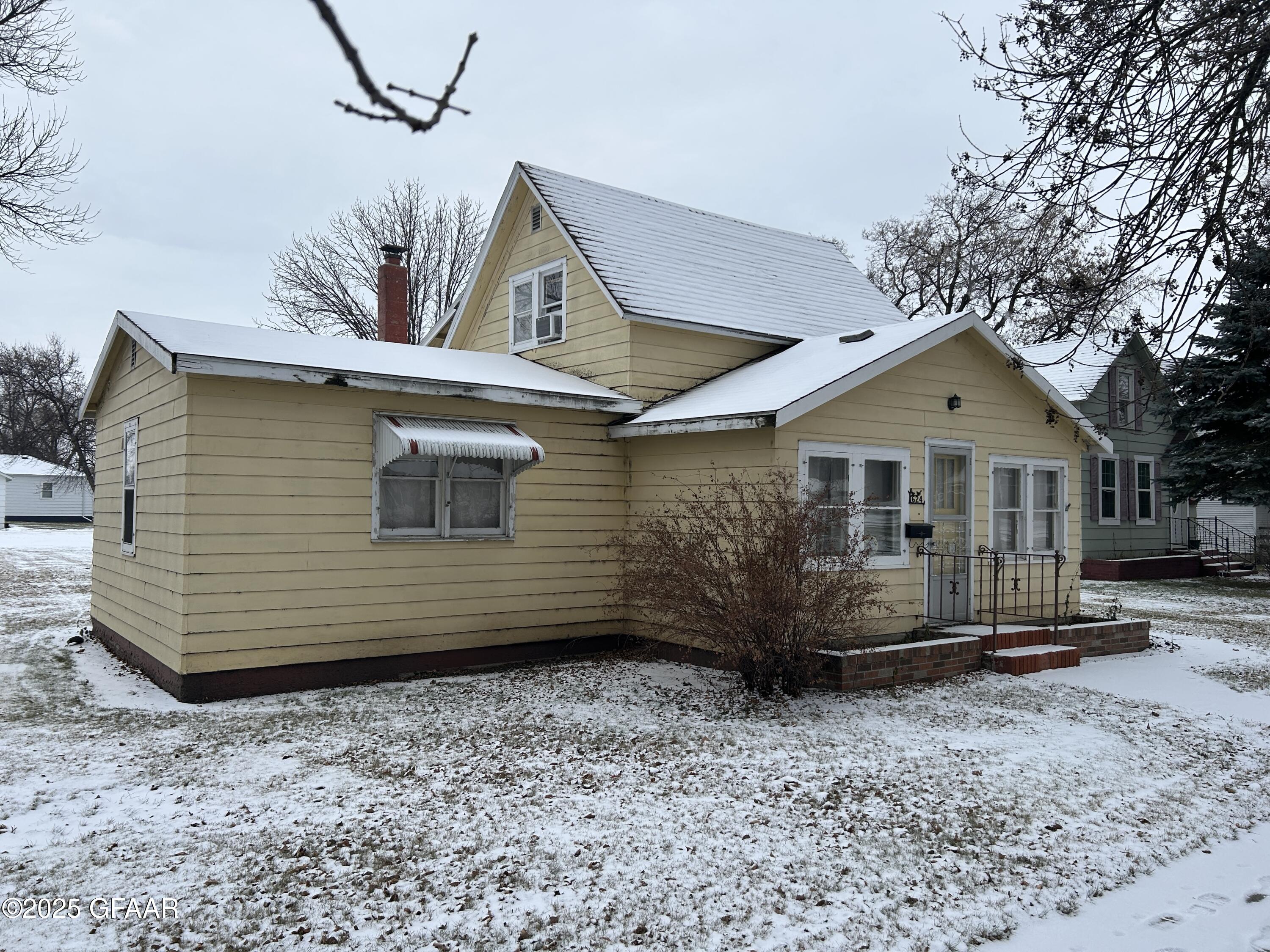 main property photo 0