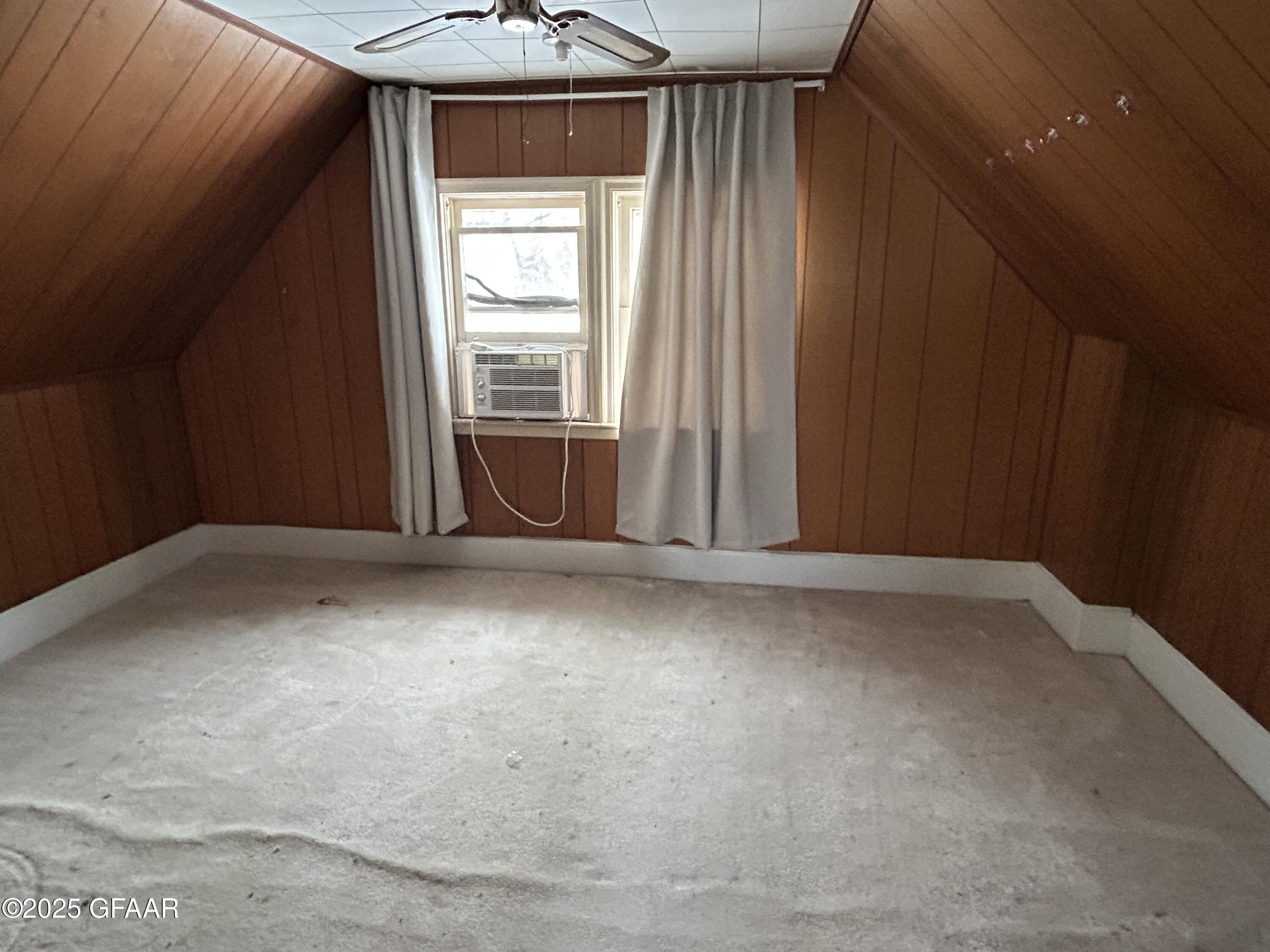 property viewer photo 17