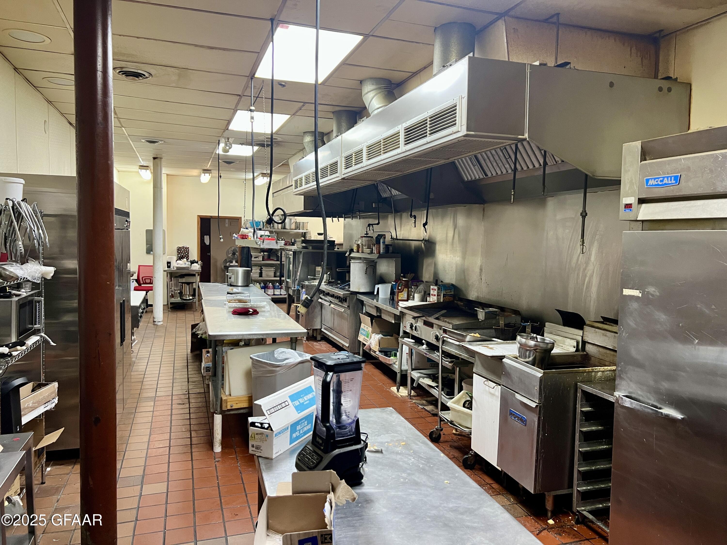 property viewer photo 12