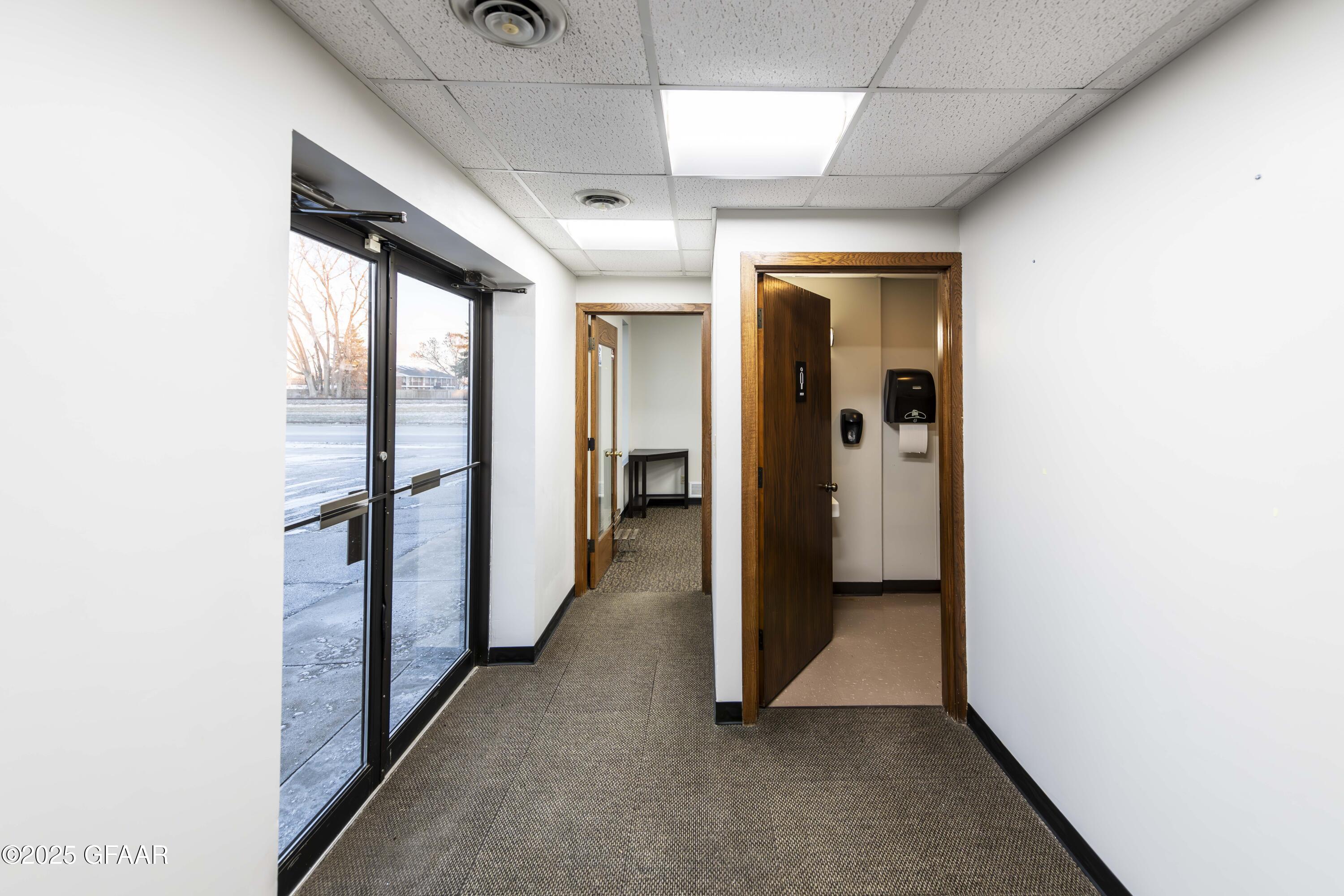 property viewer photo 16