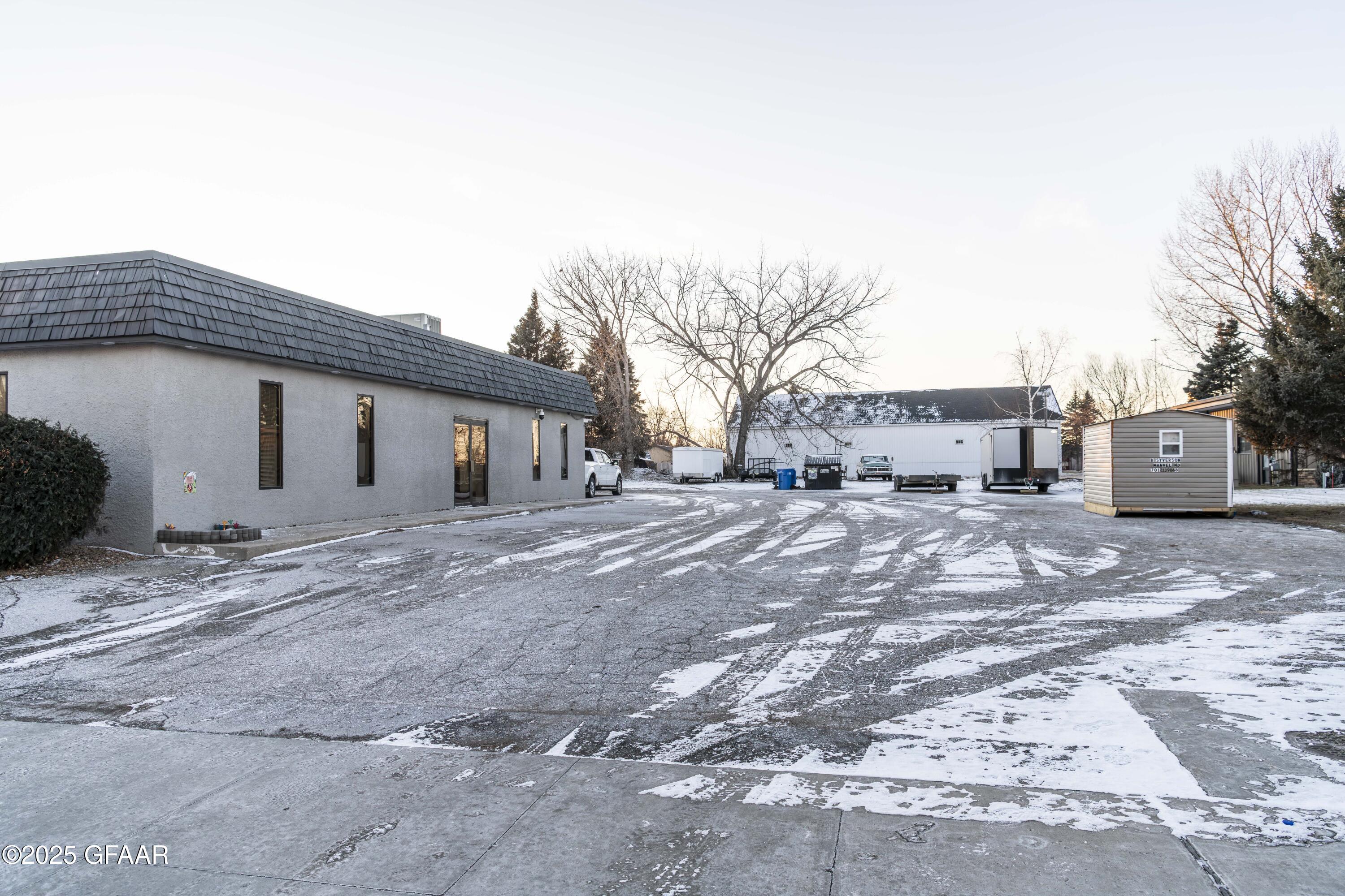 property viewer photo 3