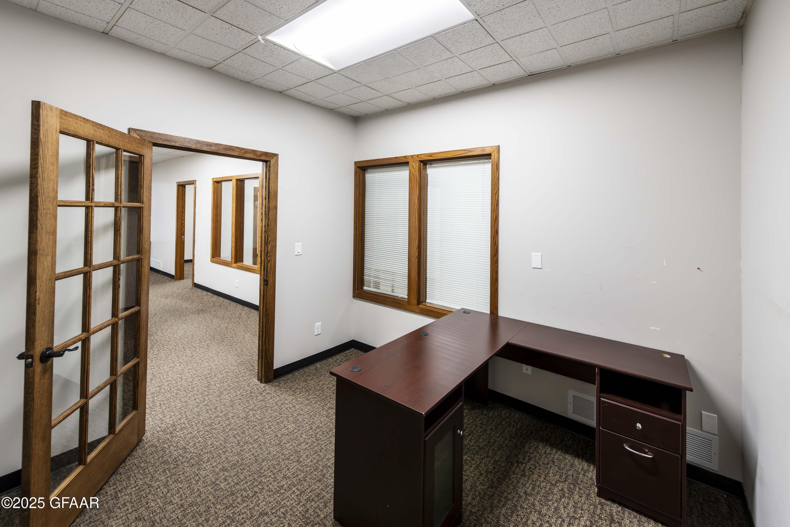 property viewer photo 36