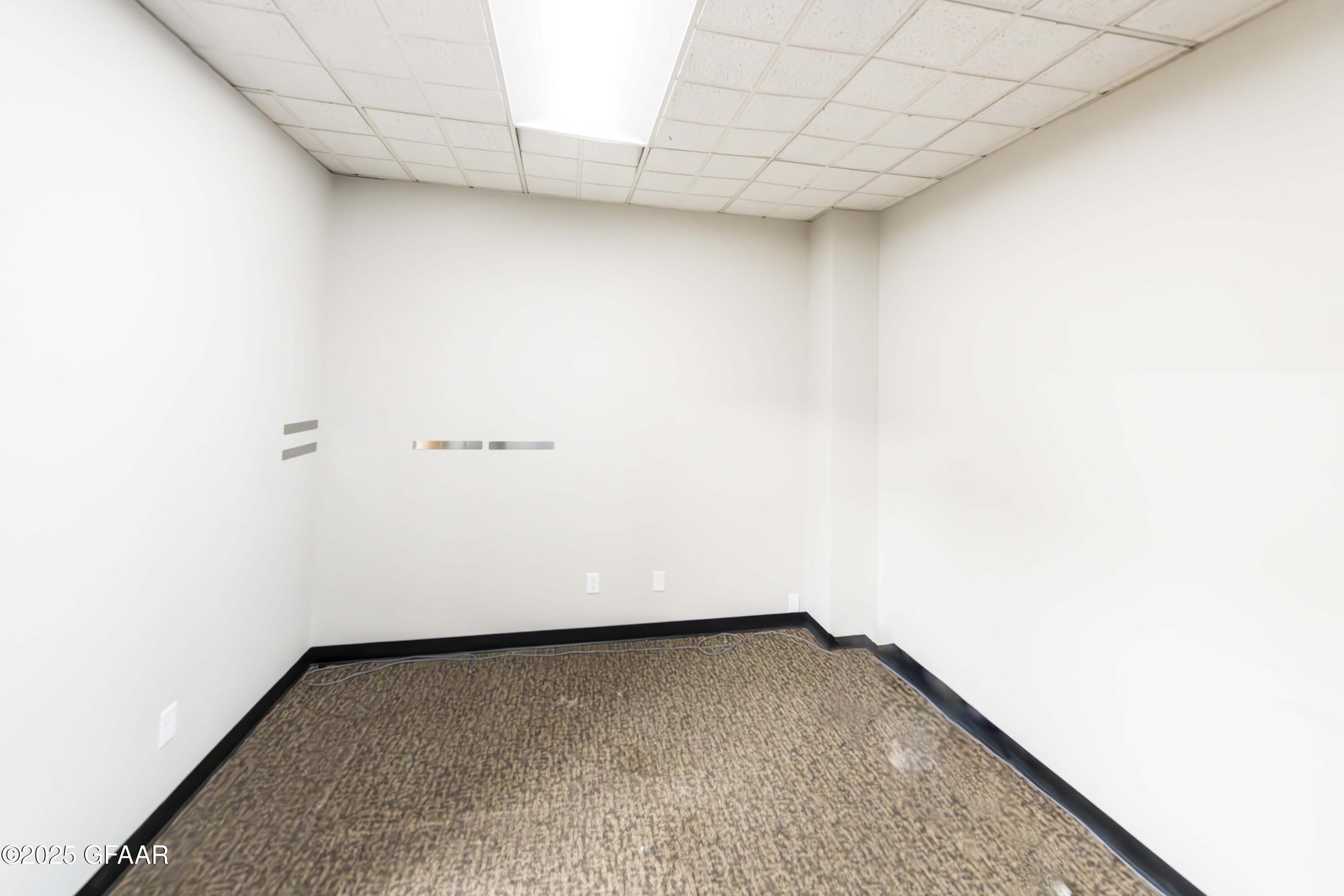property viewer photo 50