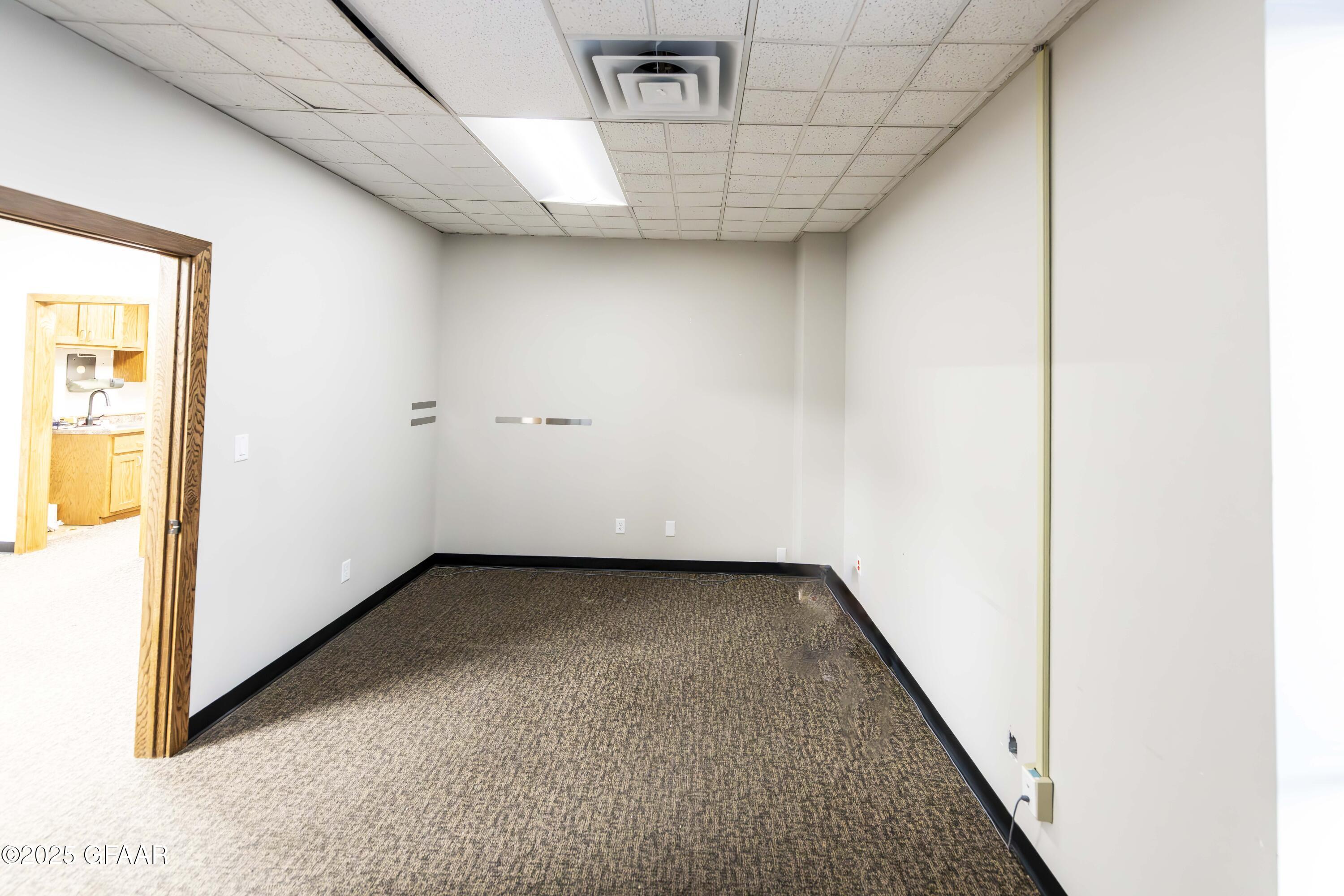 property viewer photo 52