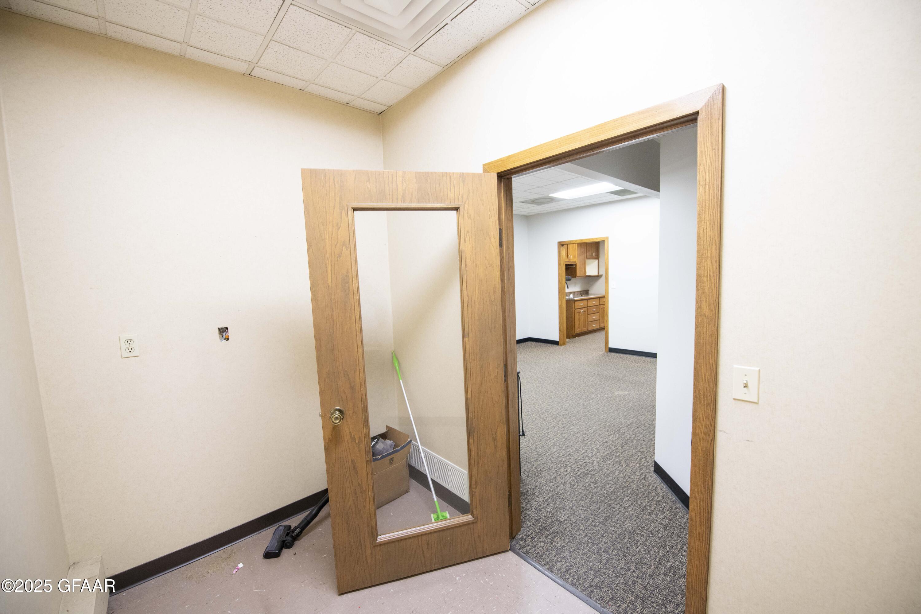 property viewer photo 55