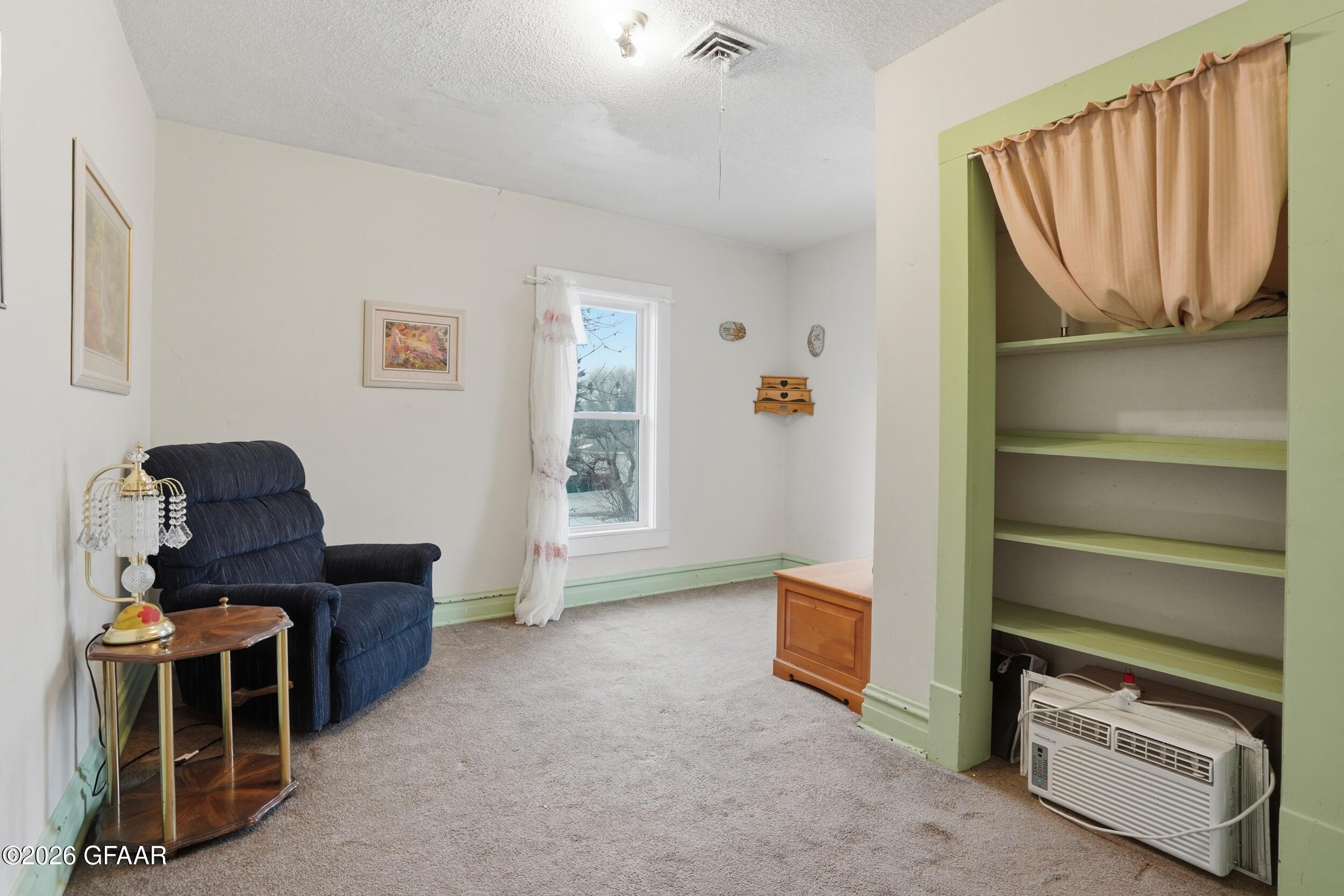 property viewer photo 12