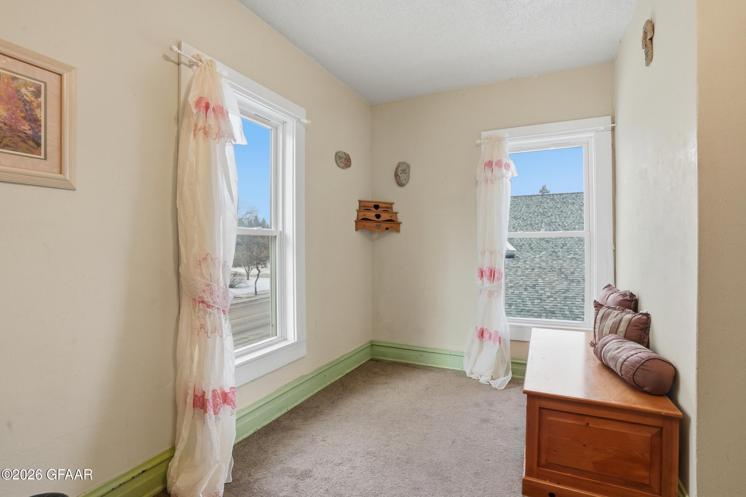 property viewer photo 13