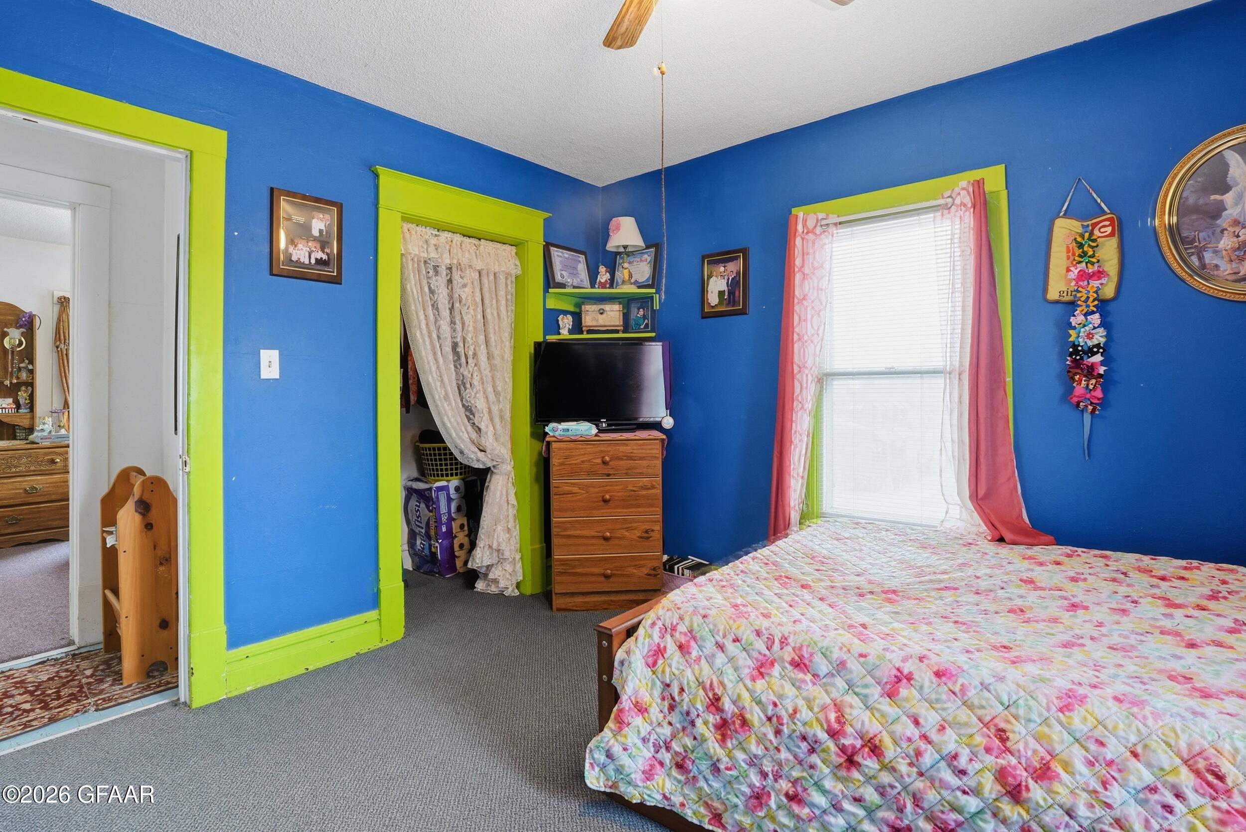 property viewer photo 15
