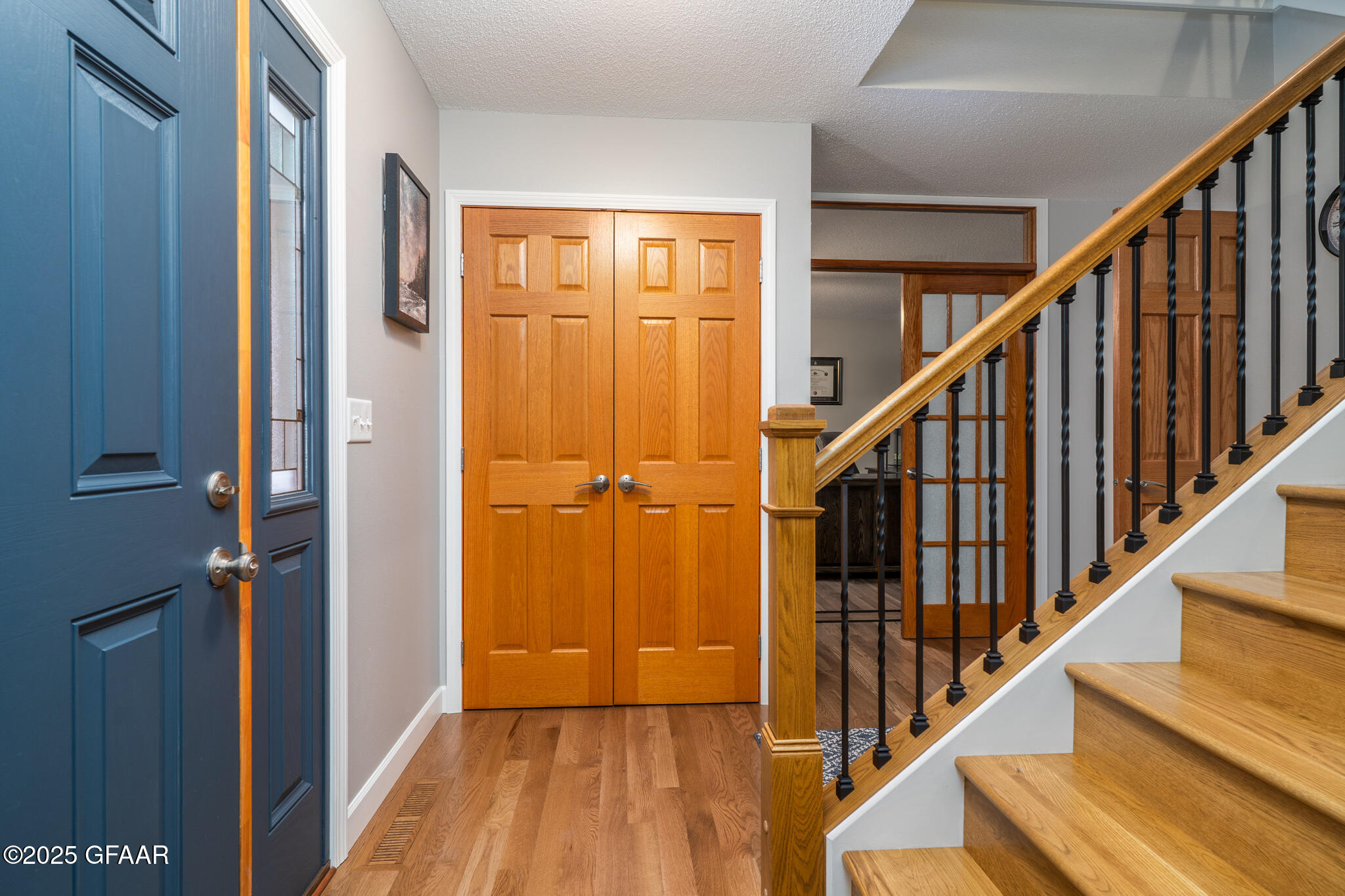 property viewer photo 1