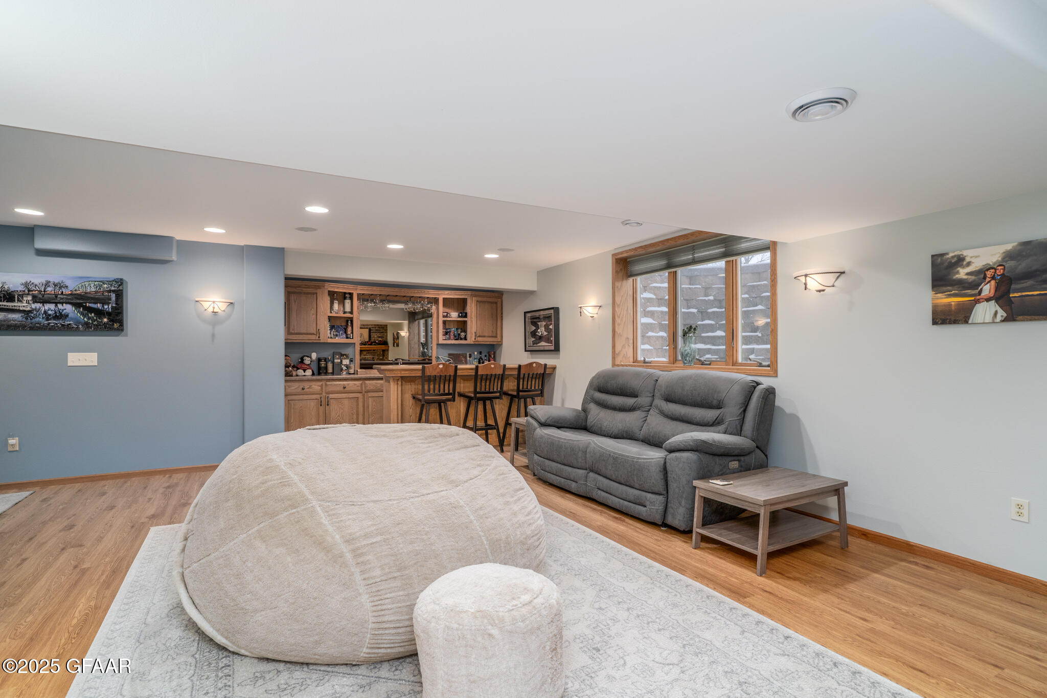 property viewer photo 28