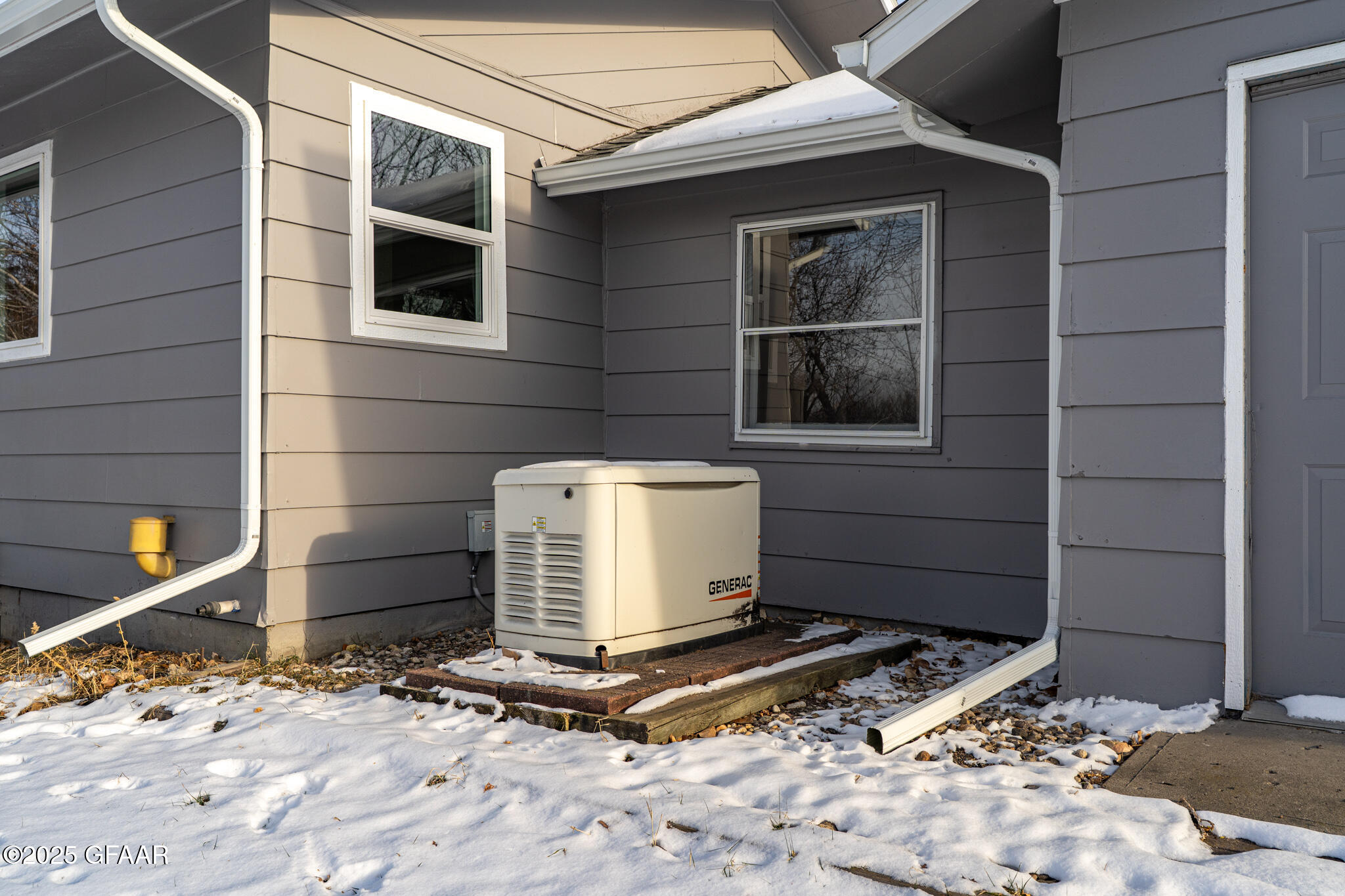 property viewer photo 19
