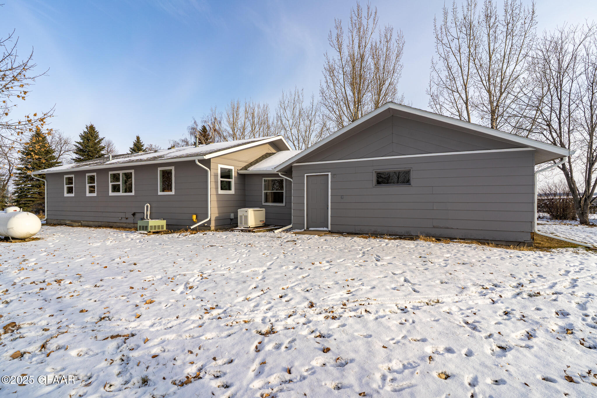 property viewer photo 22