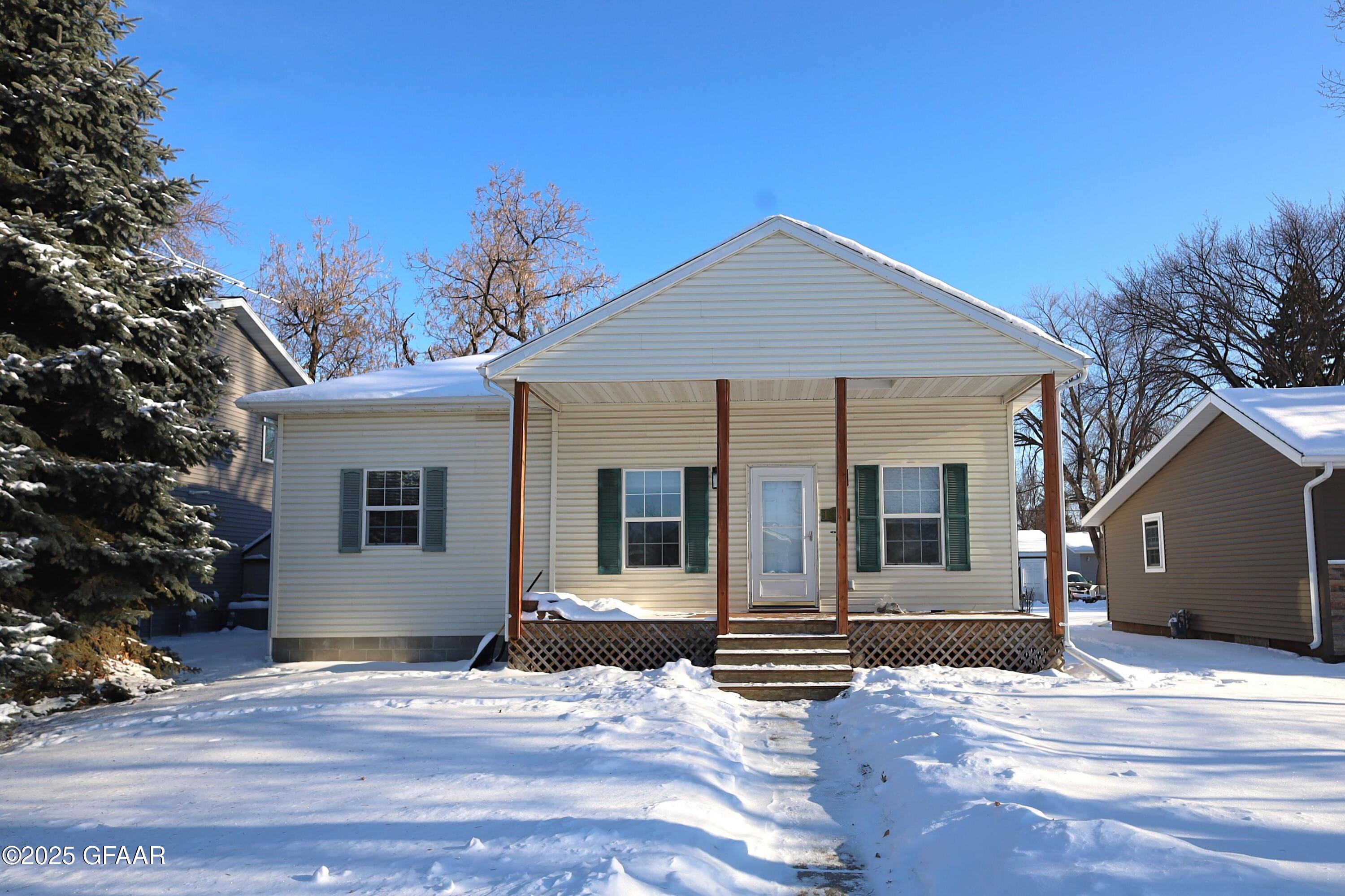 main property photo 0