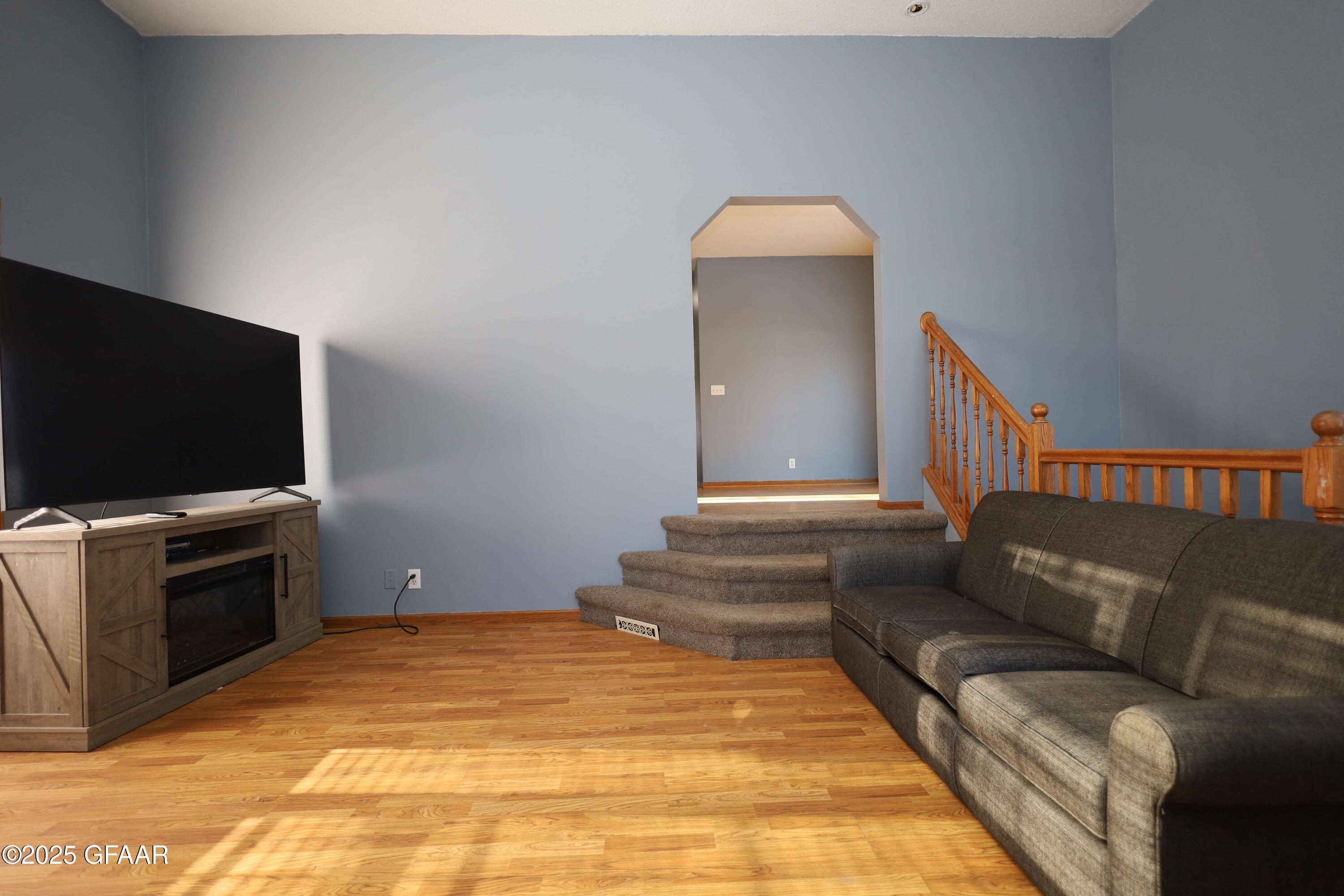 property viewer photo 14