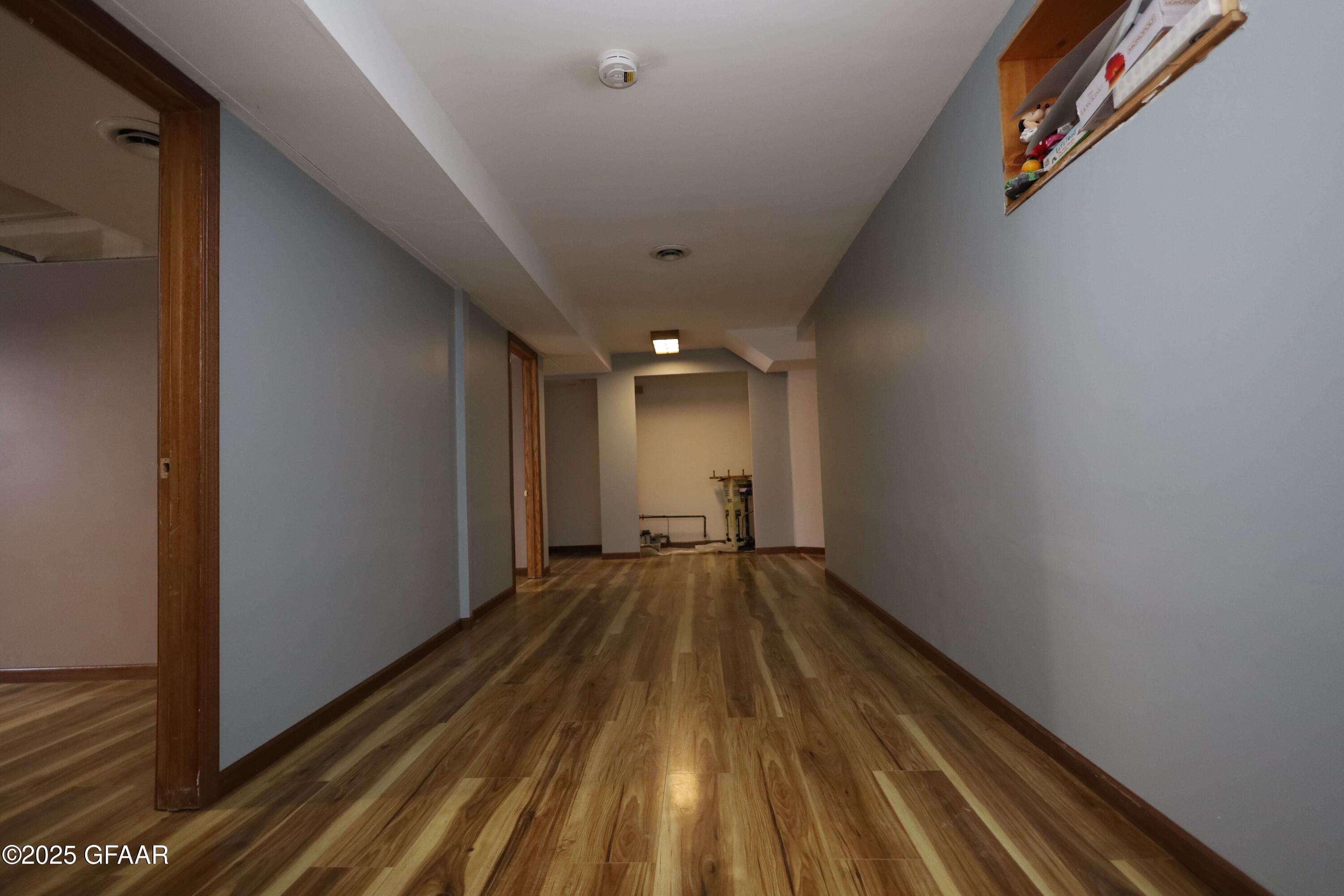 property viewer photo 15