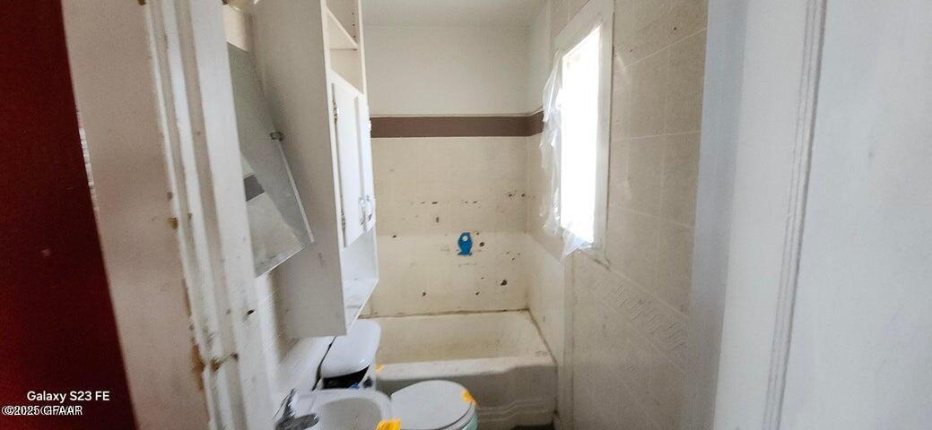 property viewer photo 2