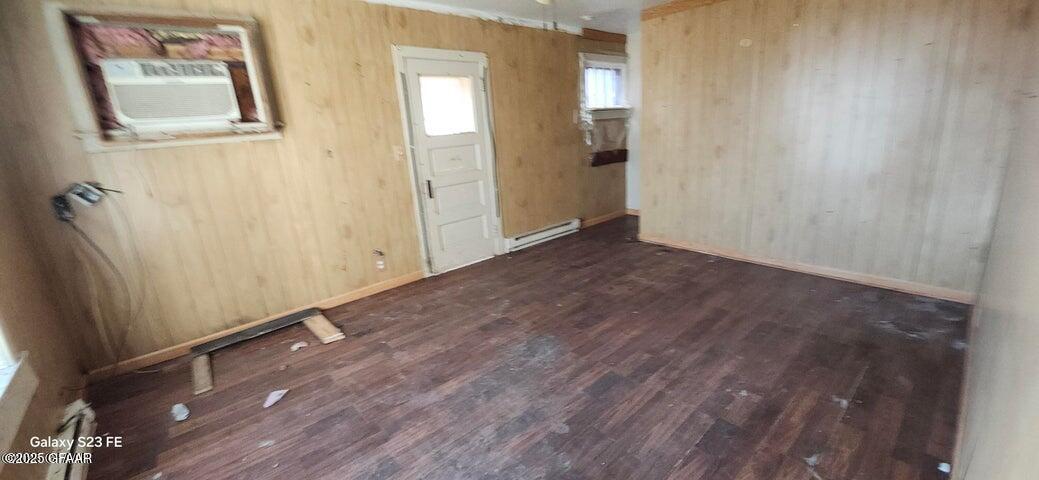 property viewer photo 3