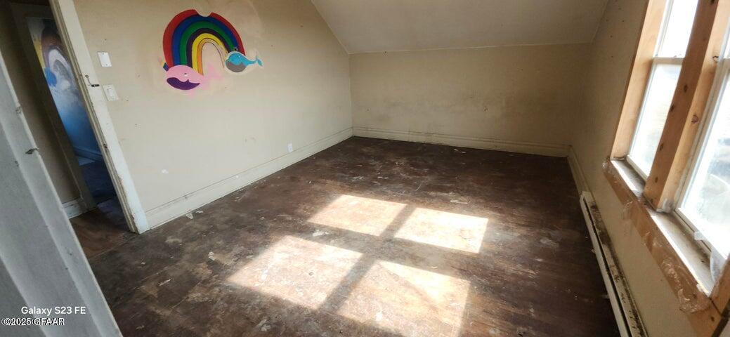 property viewer photo 9