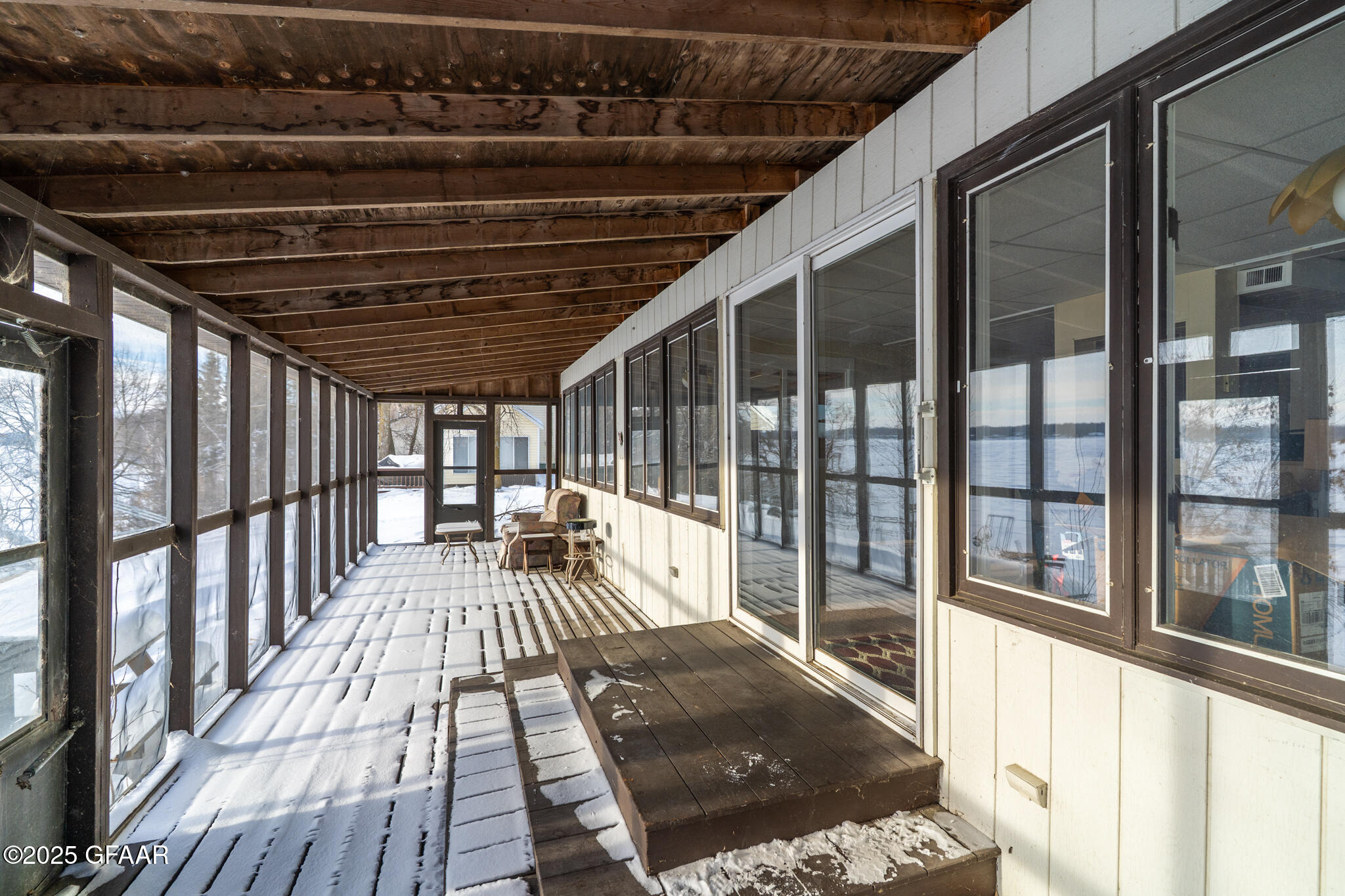 property viewer photo 20
