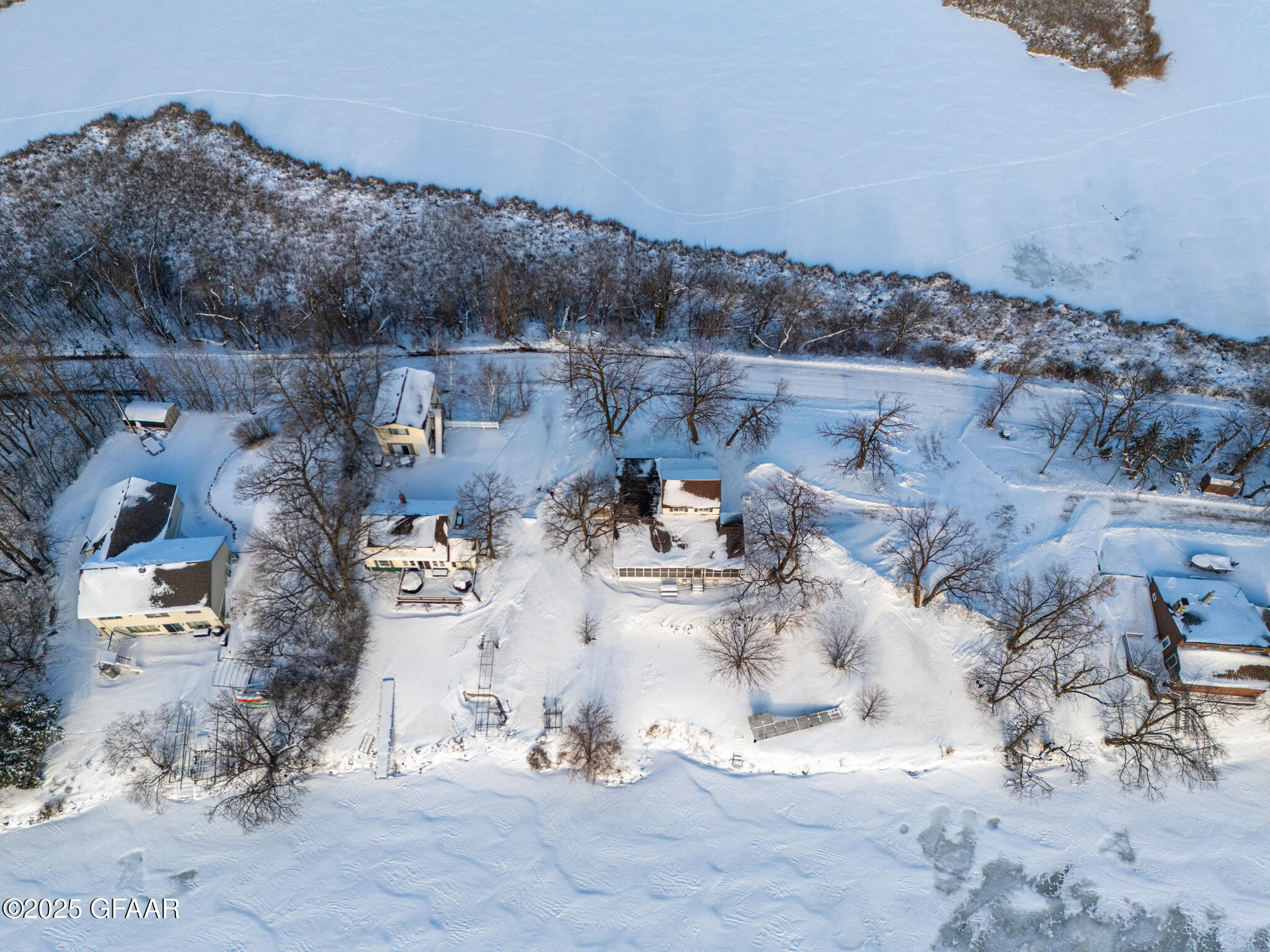 property viewer photo 25