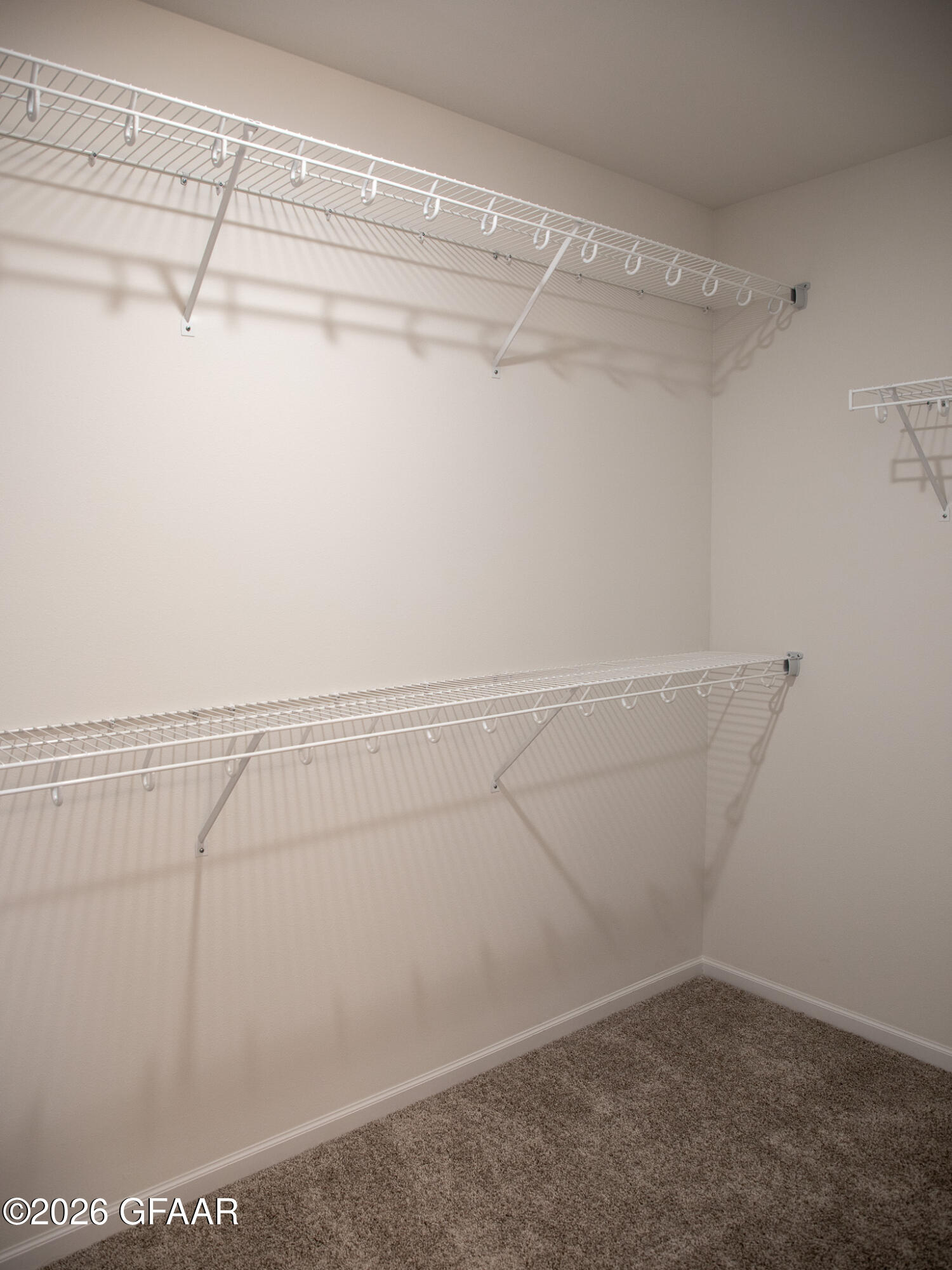 property viewer photo 18