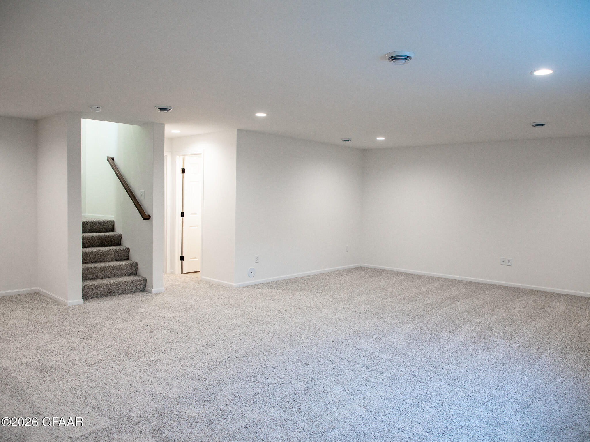 property viewer photo 22