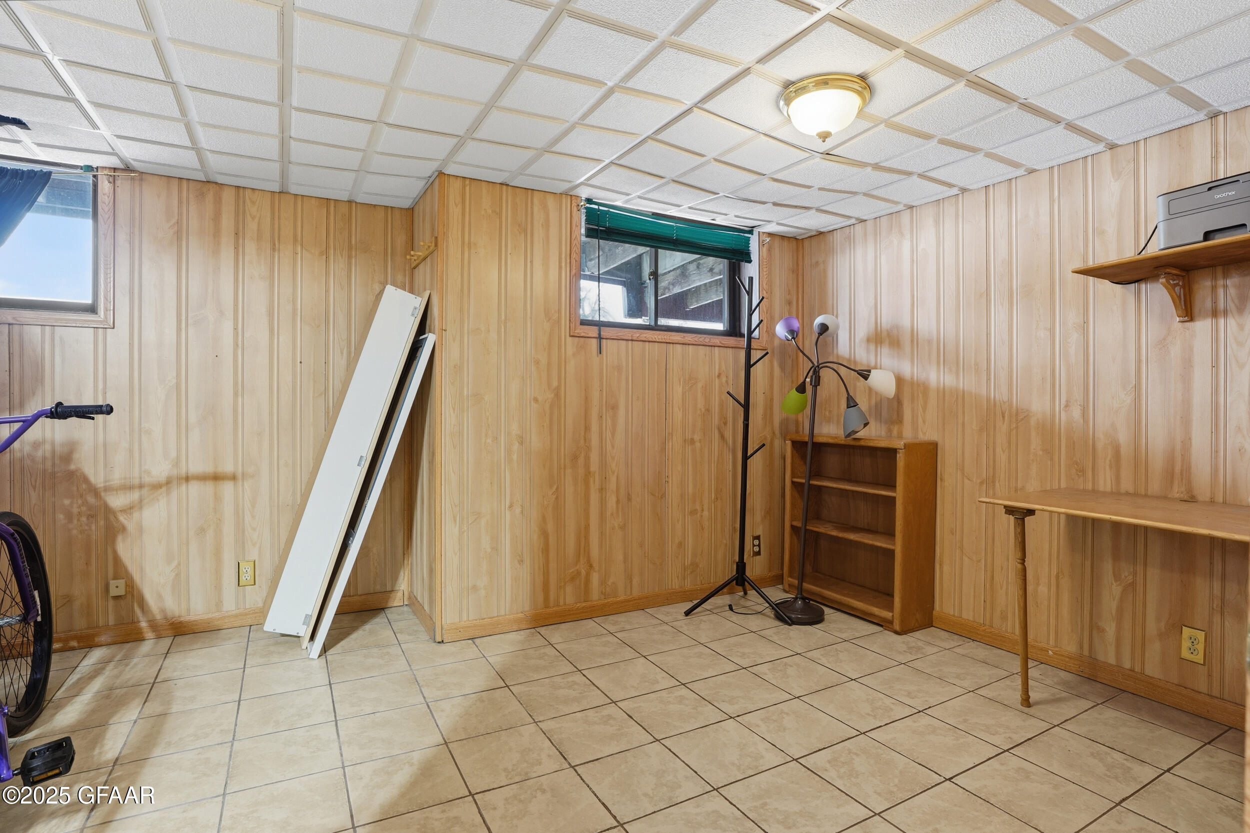 property viewer photo 24
