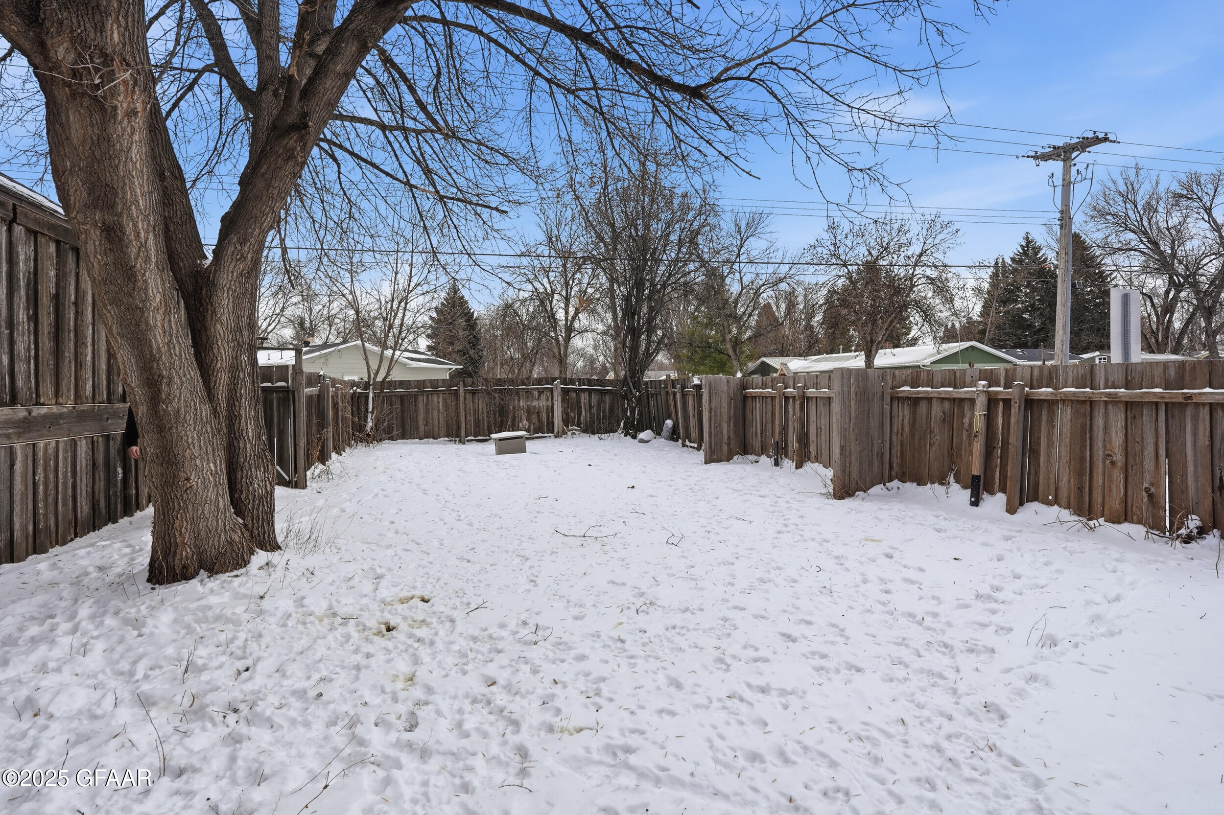 property viewer photo 30