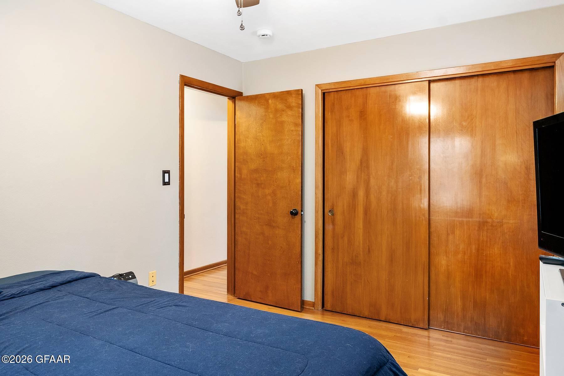 property viewer photo 10