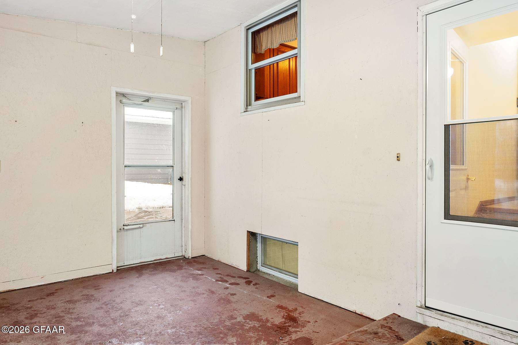 property viewer photo 24