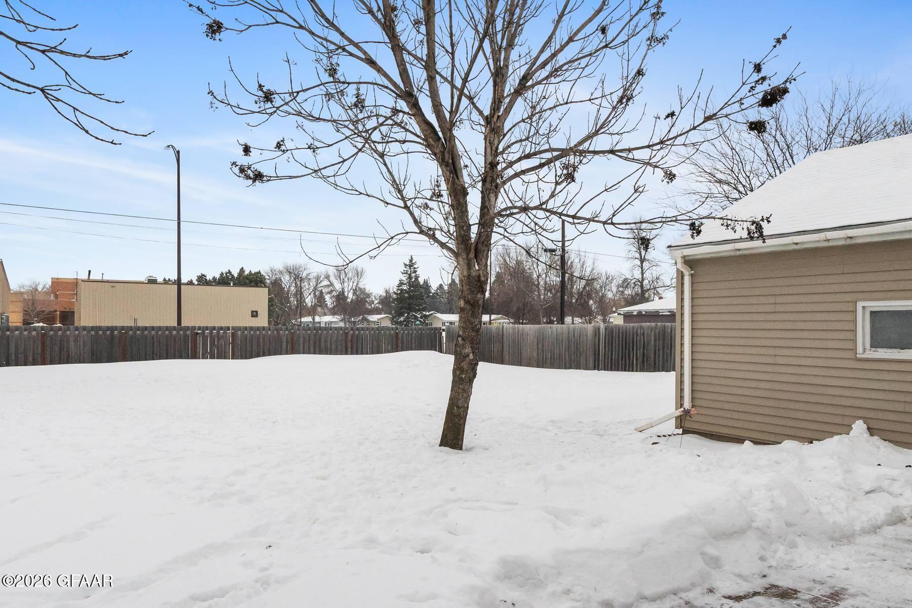 property viewer photo 26