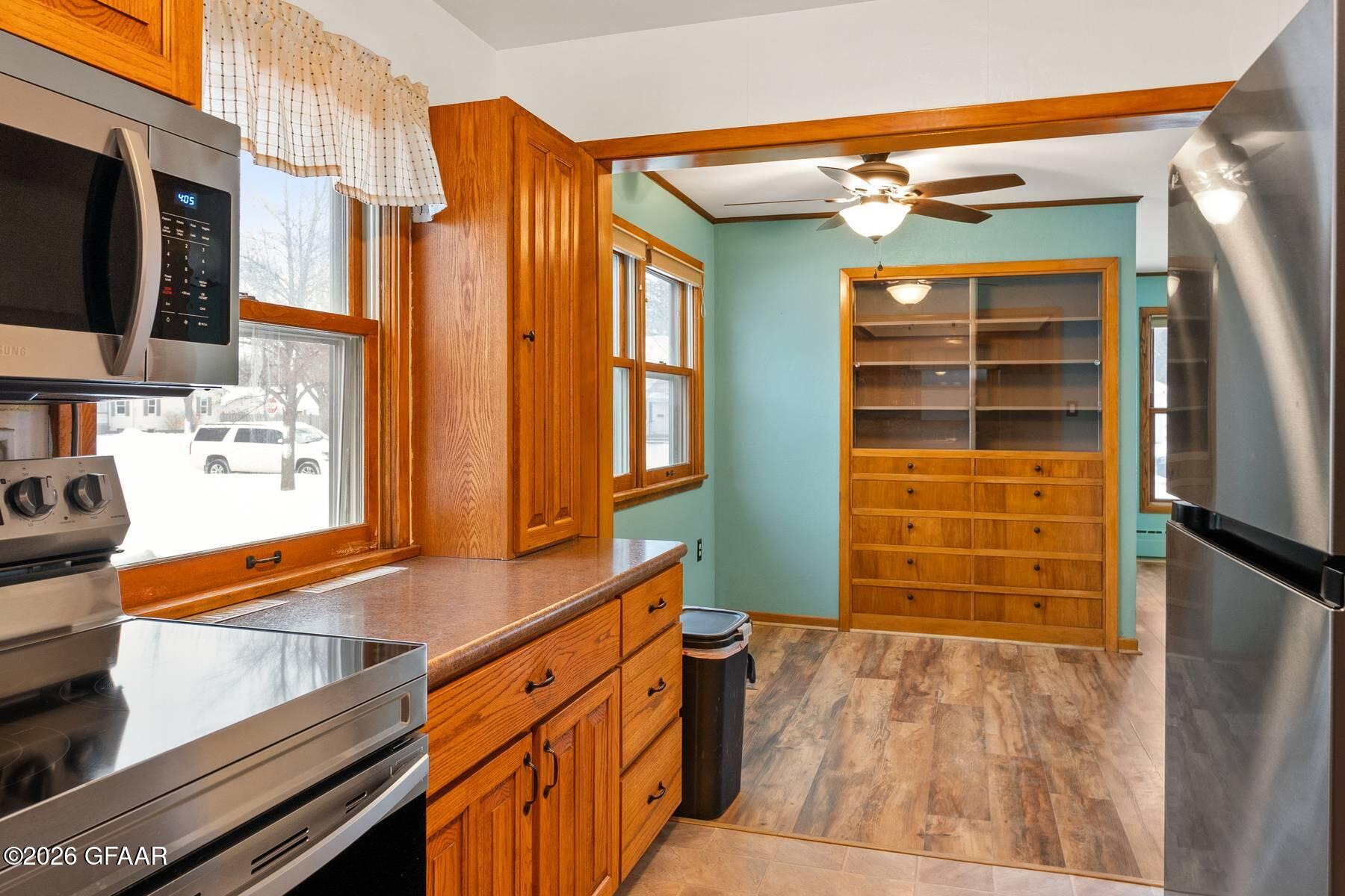 property viewer photo 6