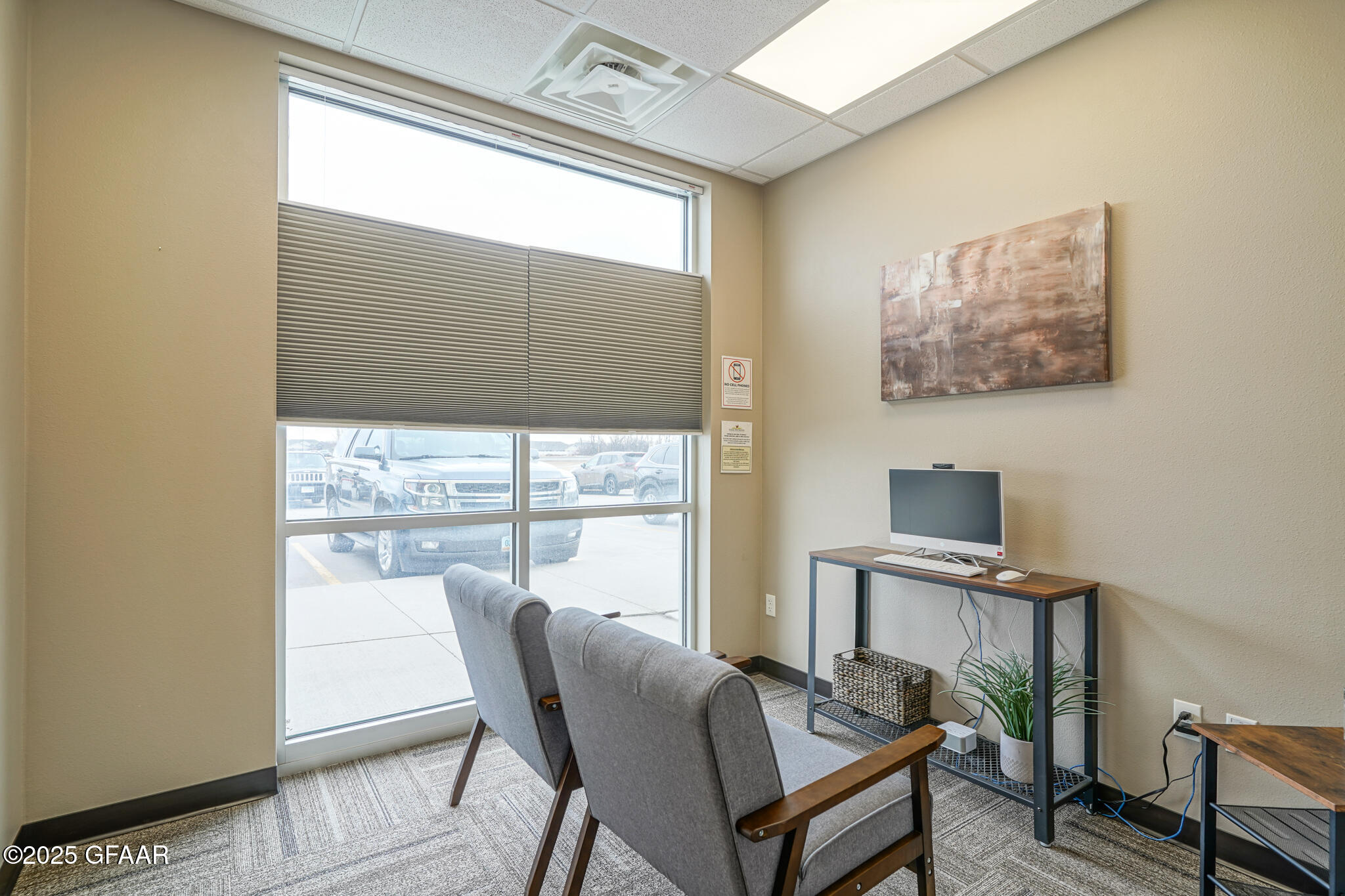 property viewer photo 2