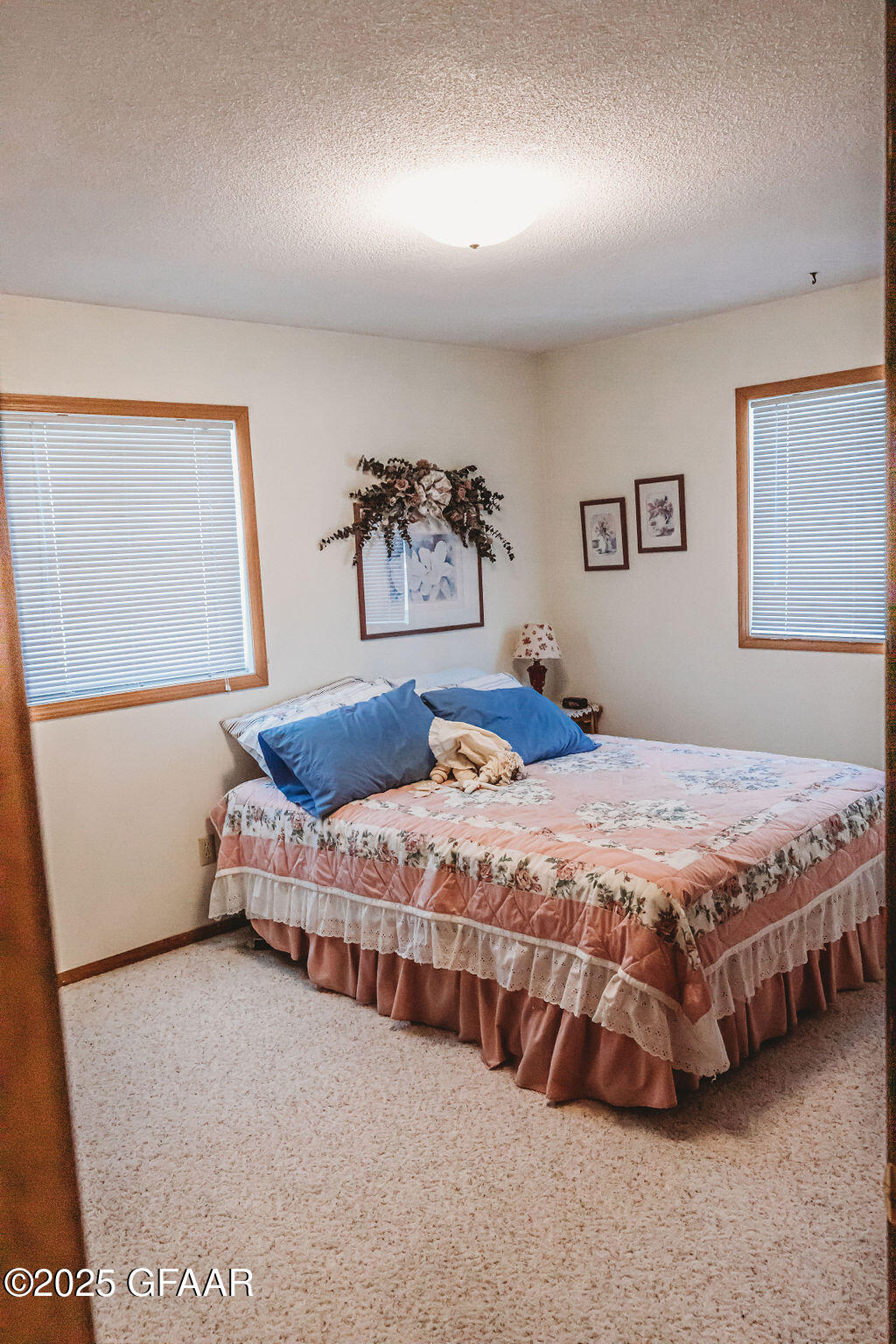property viewer photo 23