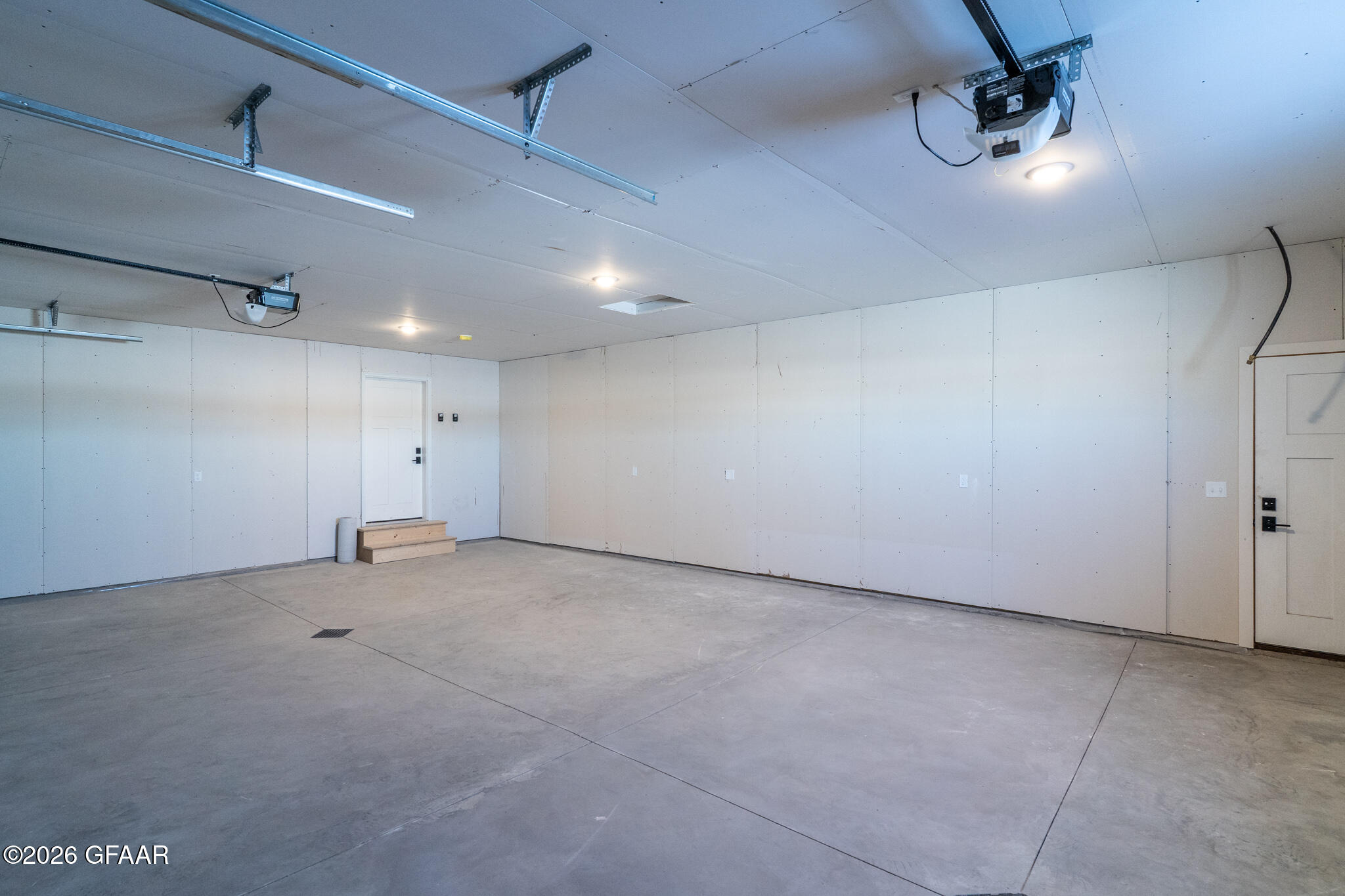 property viewer photo 32