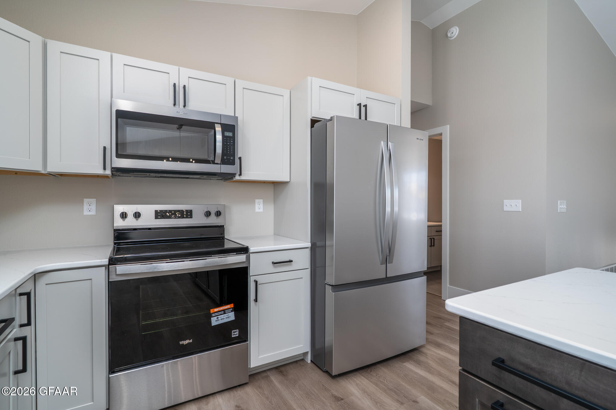 property viewer photo 7