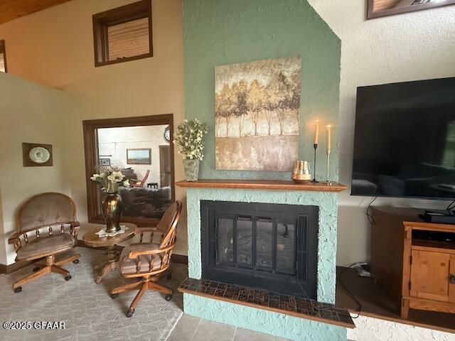 property viewer photo 9