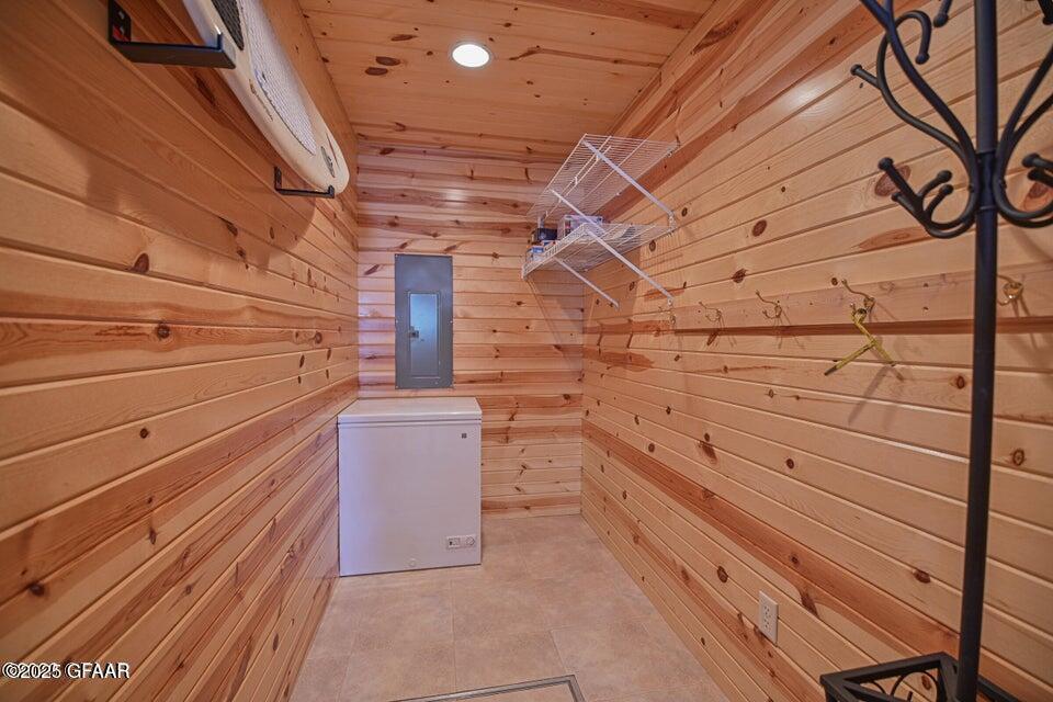 property viewer photo 11