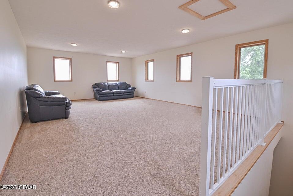 property viewer photo 28