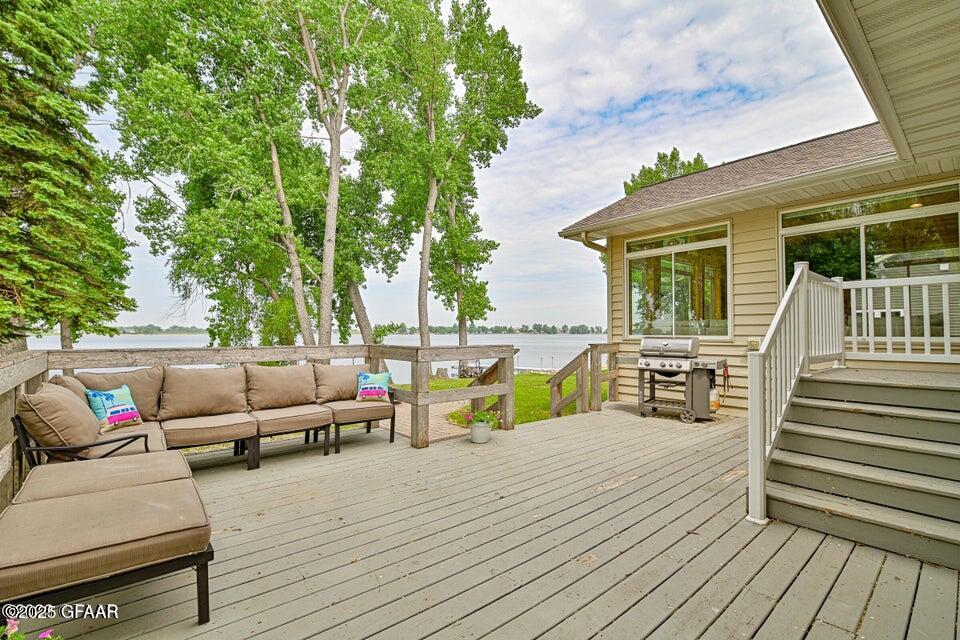 property viewer photo 43