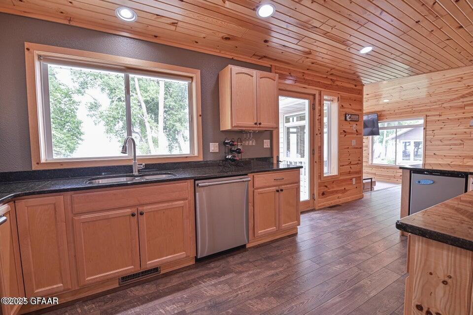property viewer photo 8