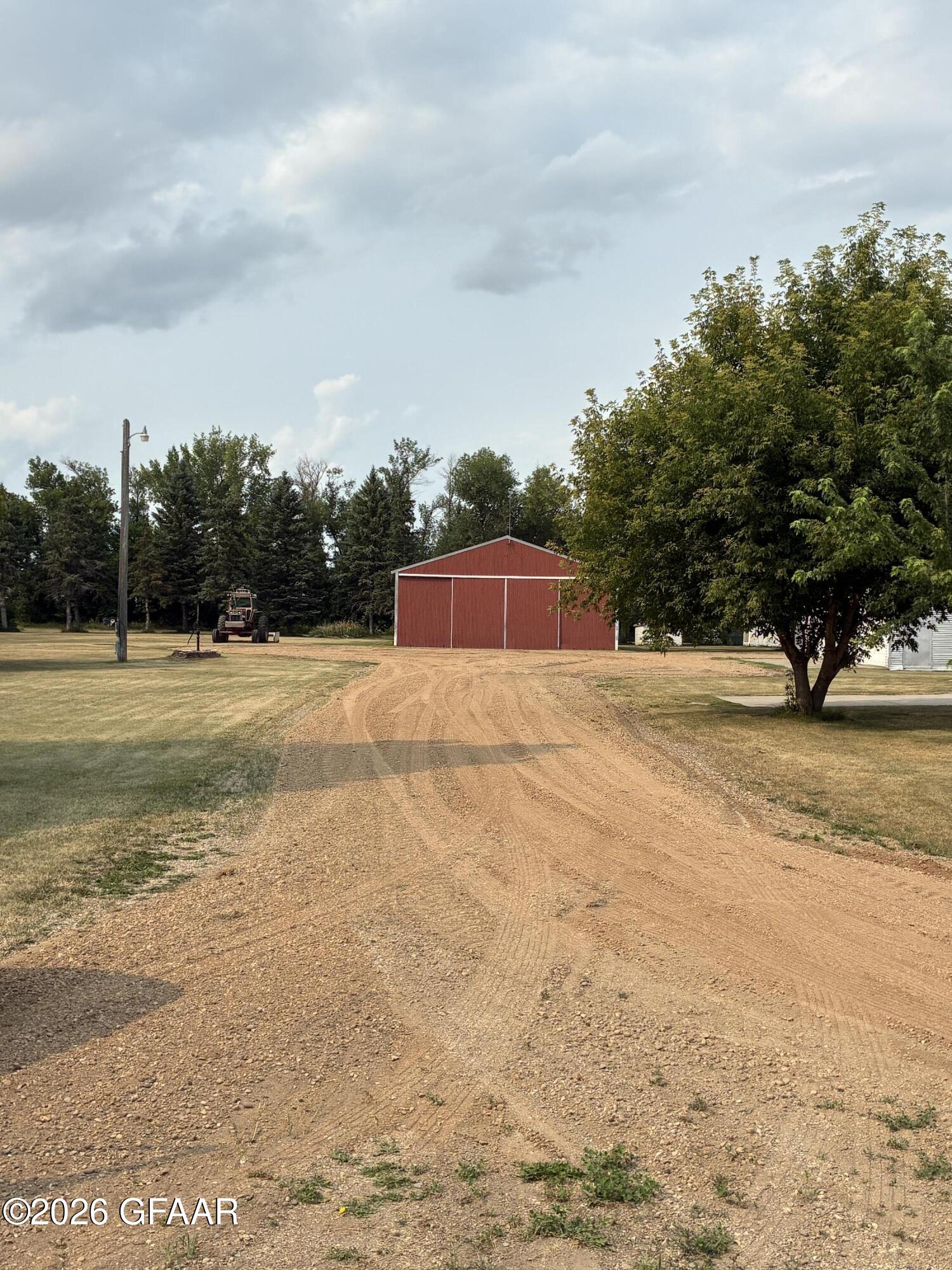 main property photo 7
