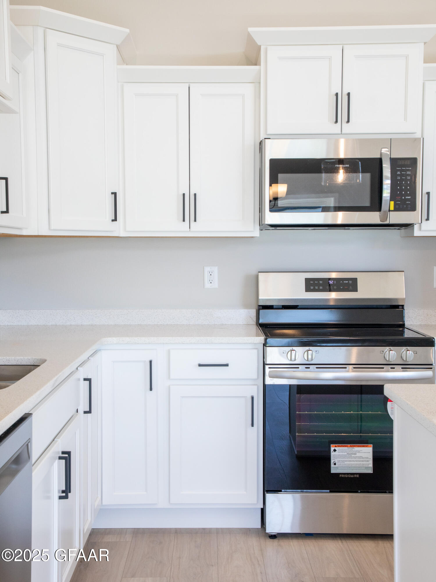 property viewer photo 8